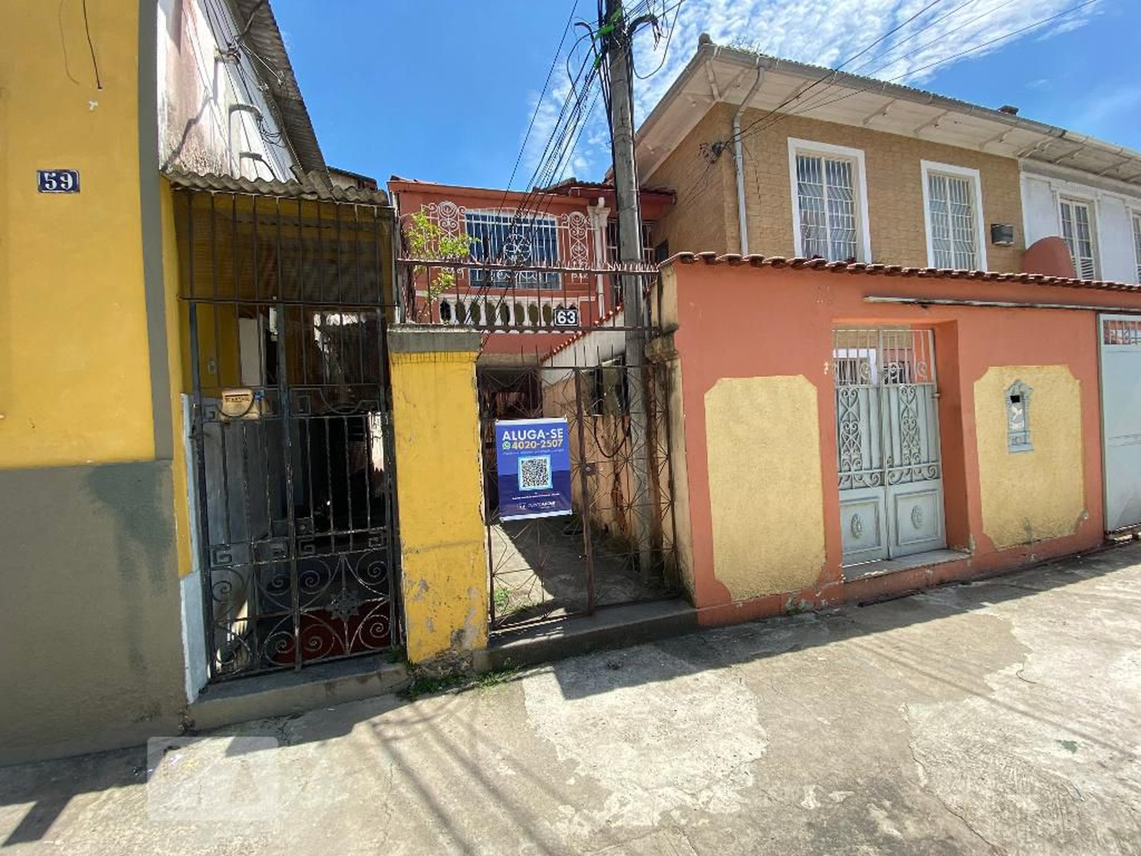 Fachada Condomínio em Rua Visconde de Santa Cruz, 63
