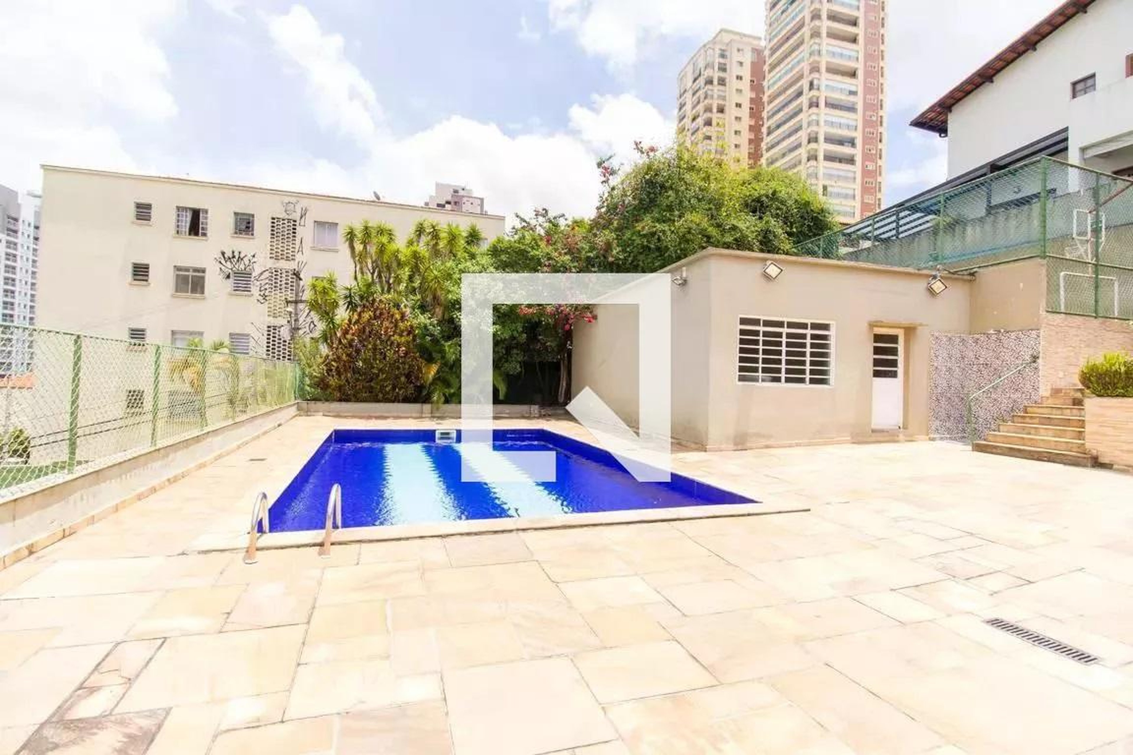 Piscina - Camilo Meira