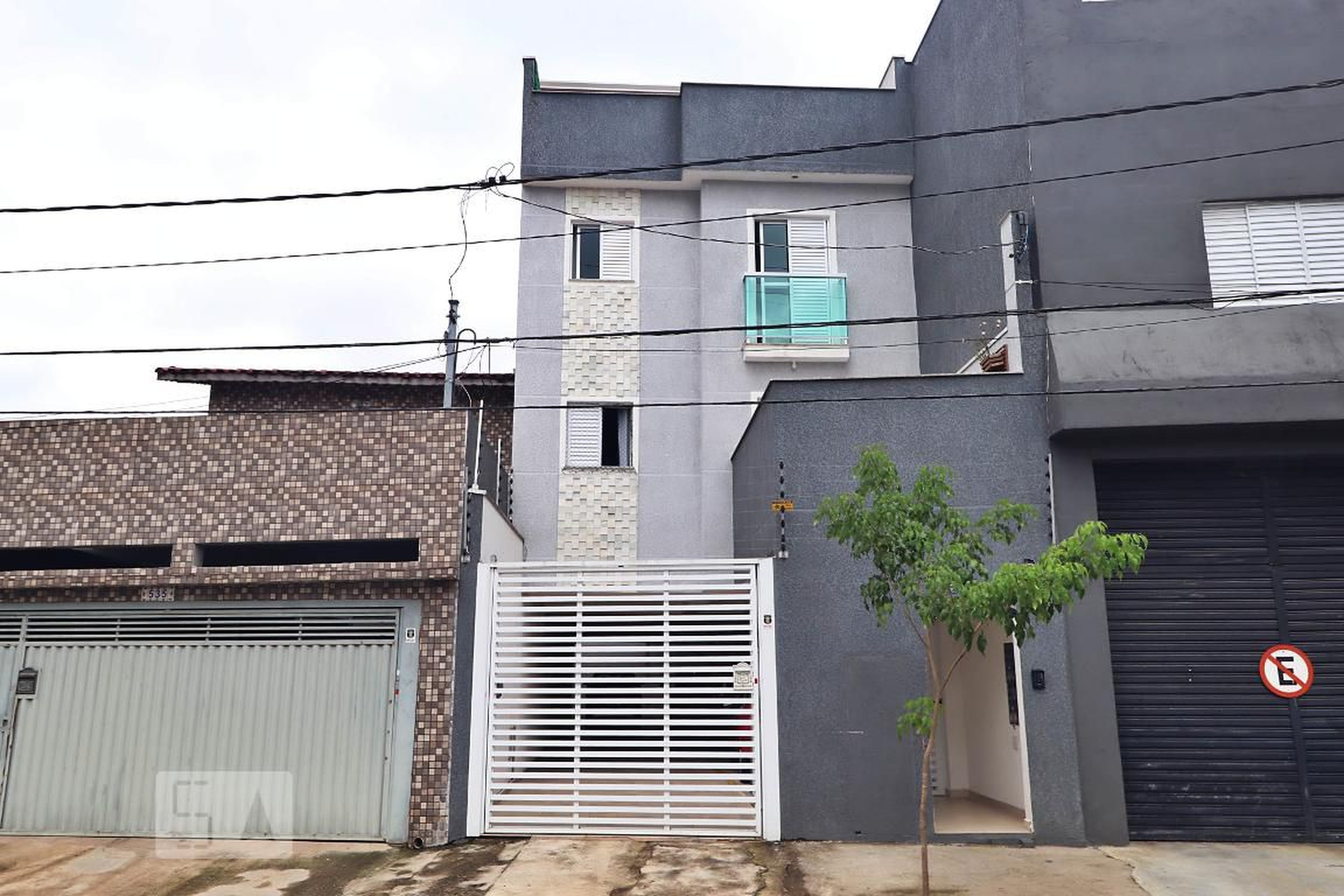 Fachada Condomínio em Rua Tupi, 541