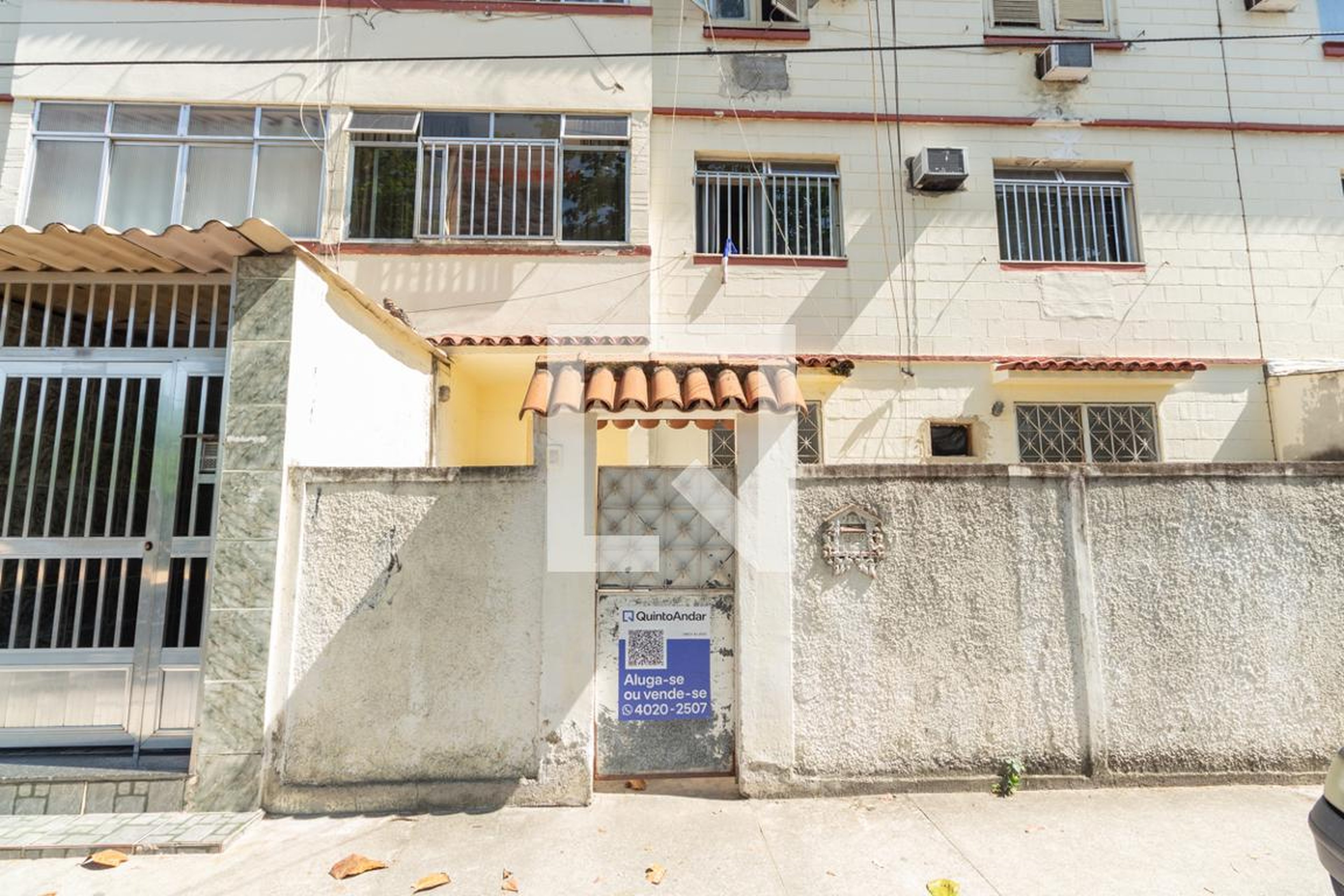 Fachada Condomínio em Avenida Tenente Rebelo, 381