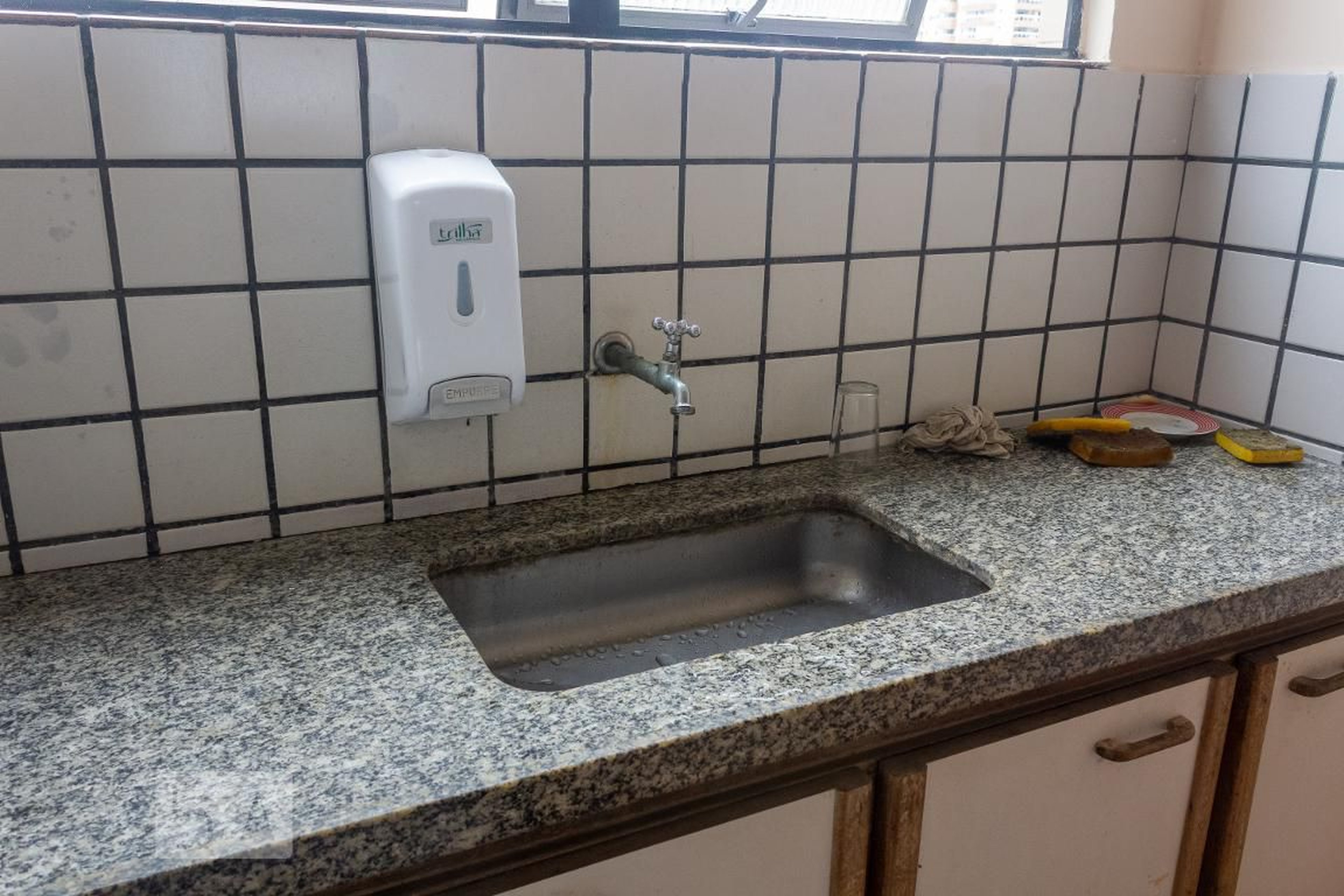 Área comum - Guilhermina Ferreira de Almeida