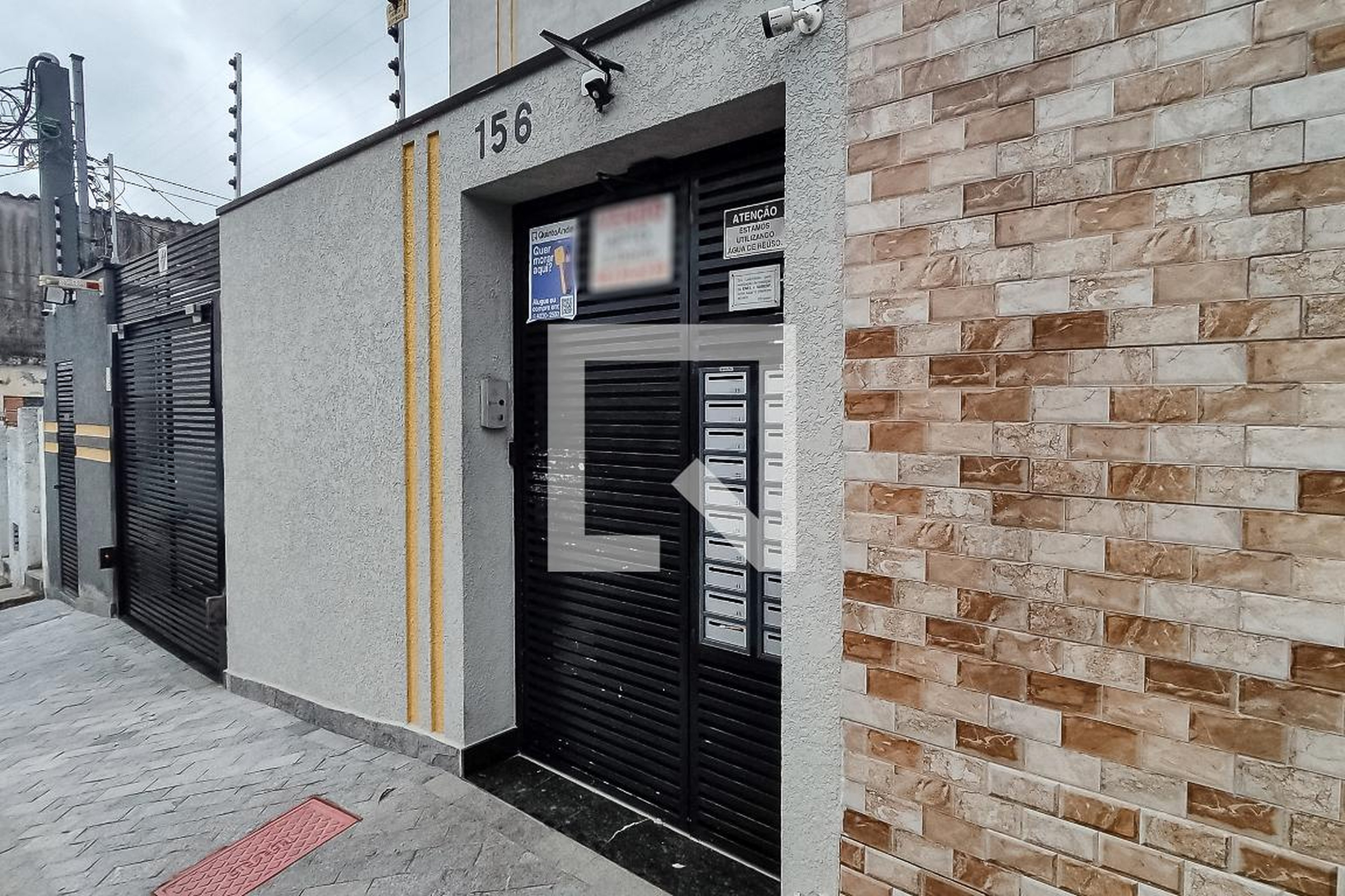 Fachada Condomínio Pederneiras