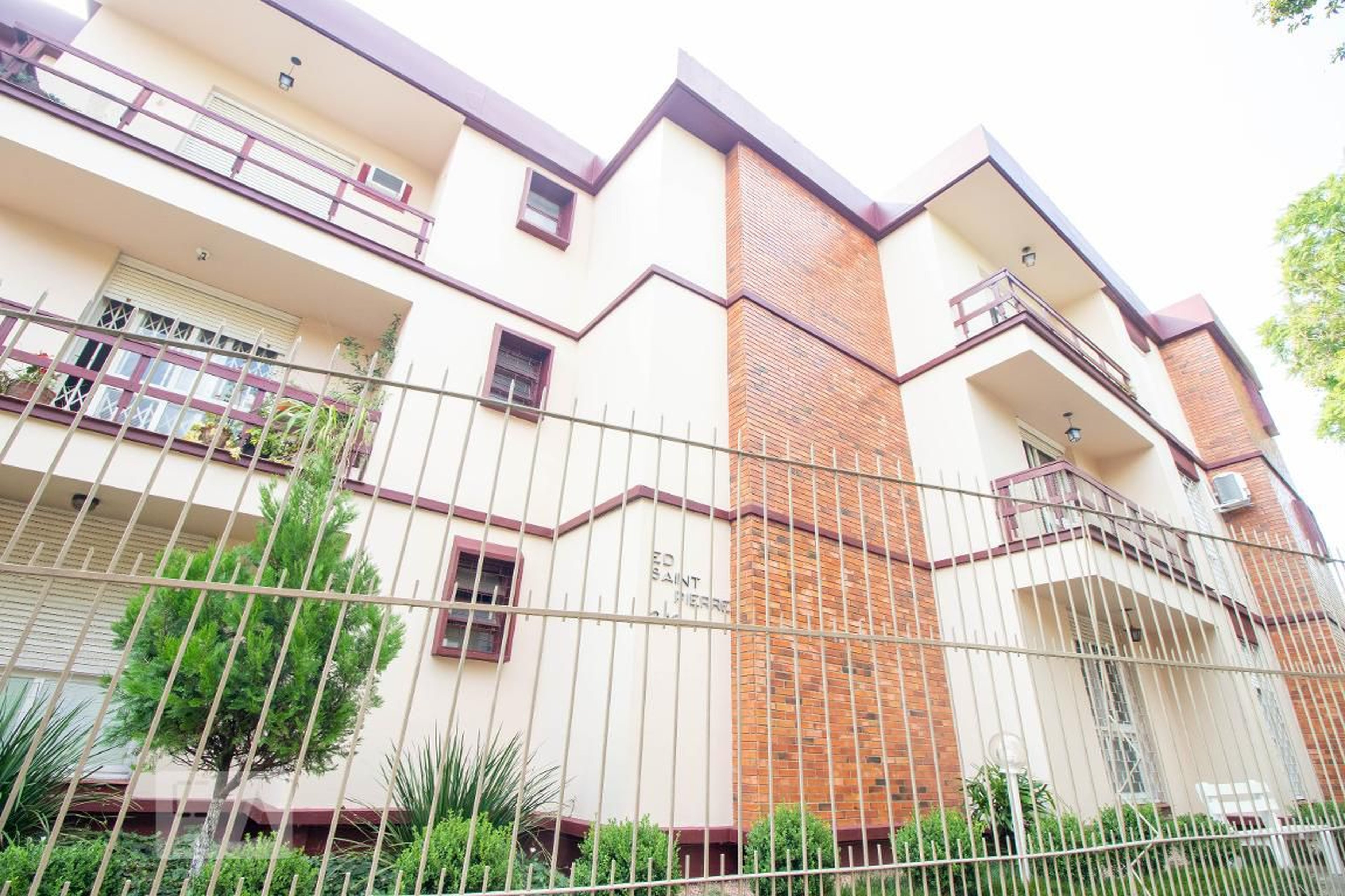 Fachada Condomínio Saint Pierre