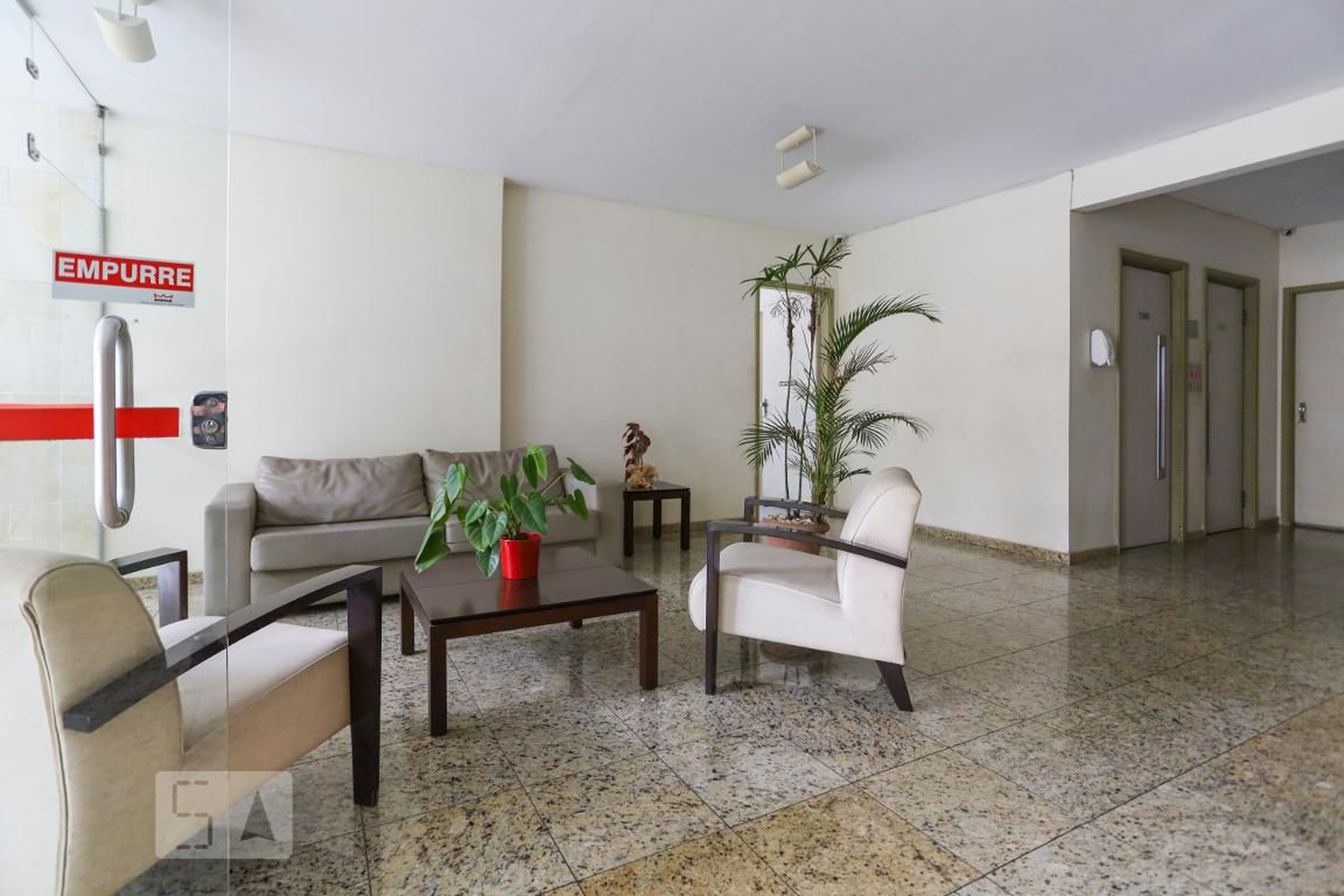 Hall Social - Eugênio de Lima