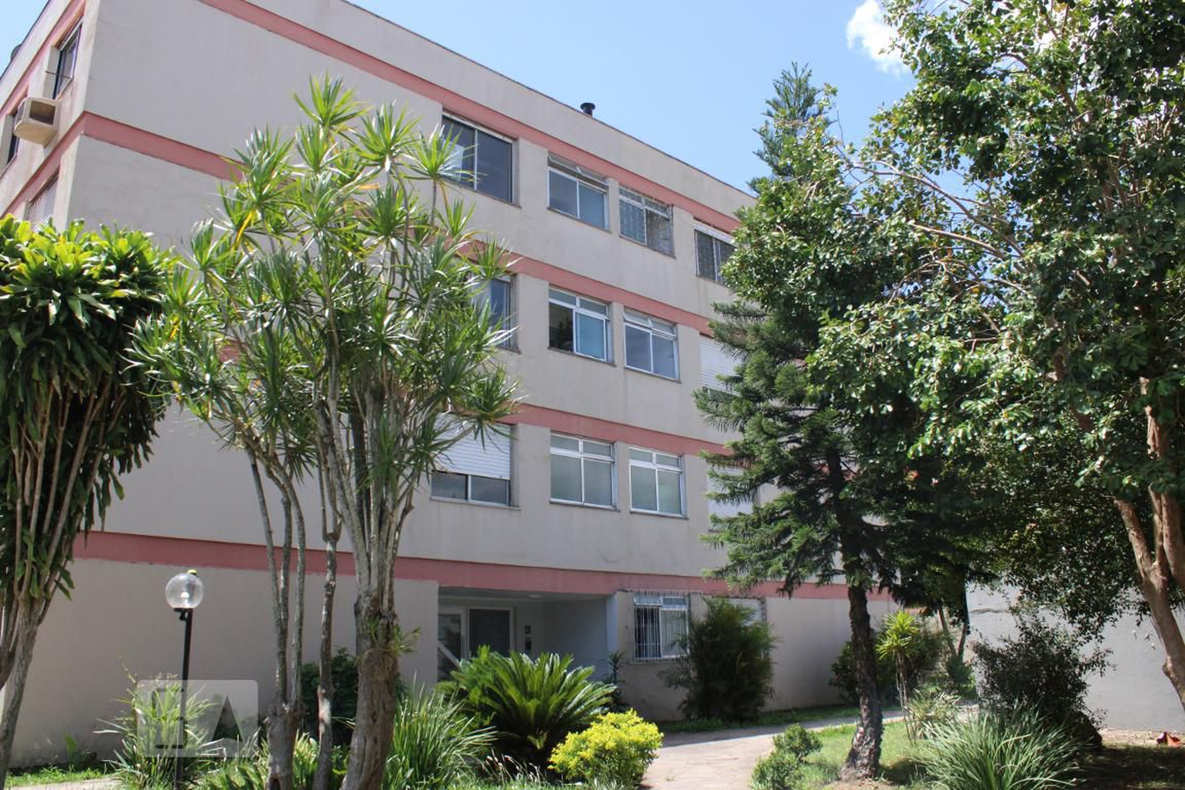 Condomínio - Maria José