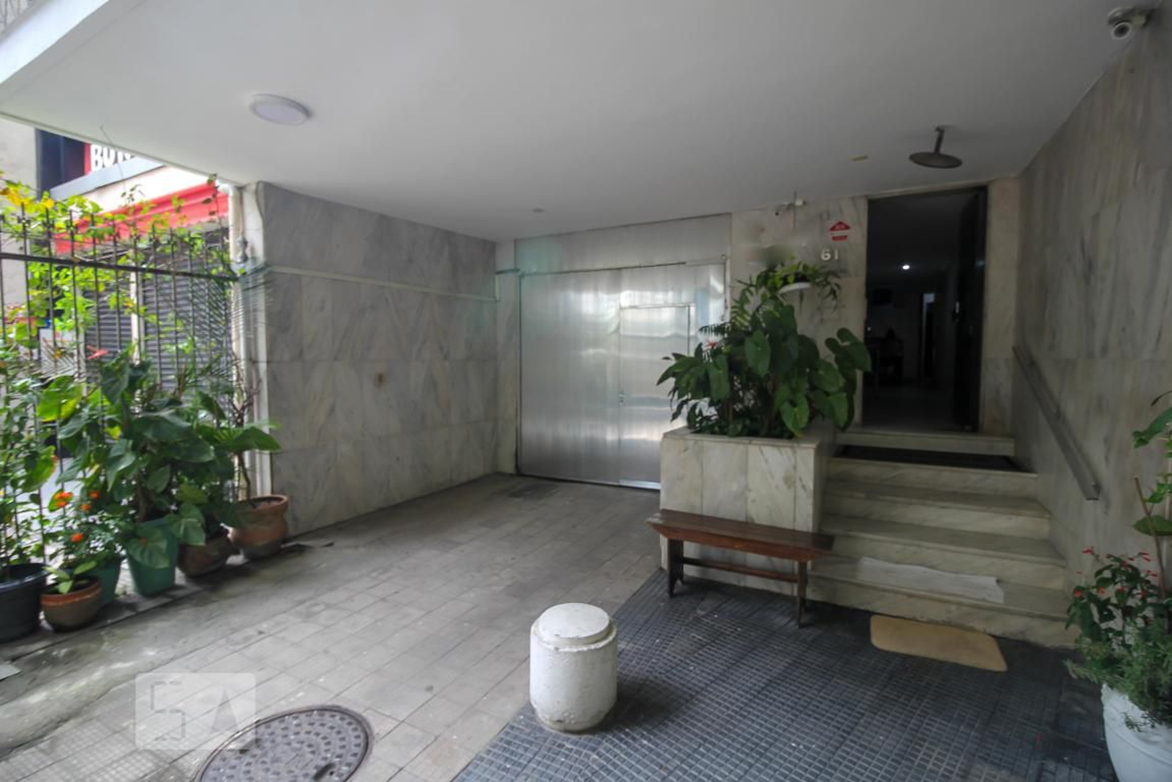 Área Externa - Edifício Pizarro