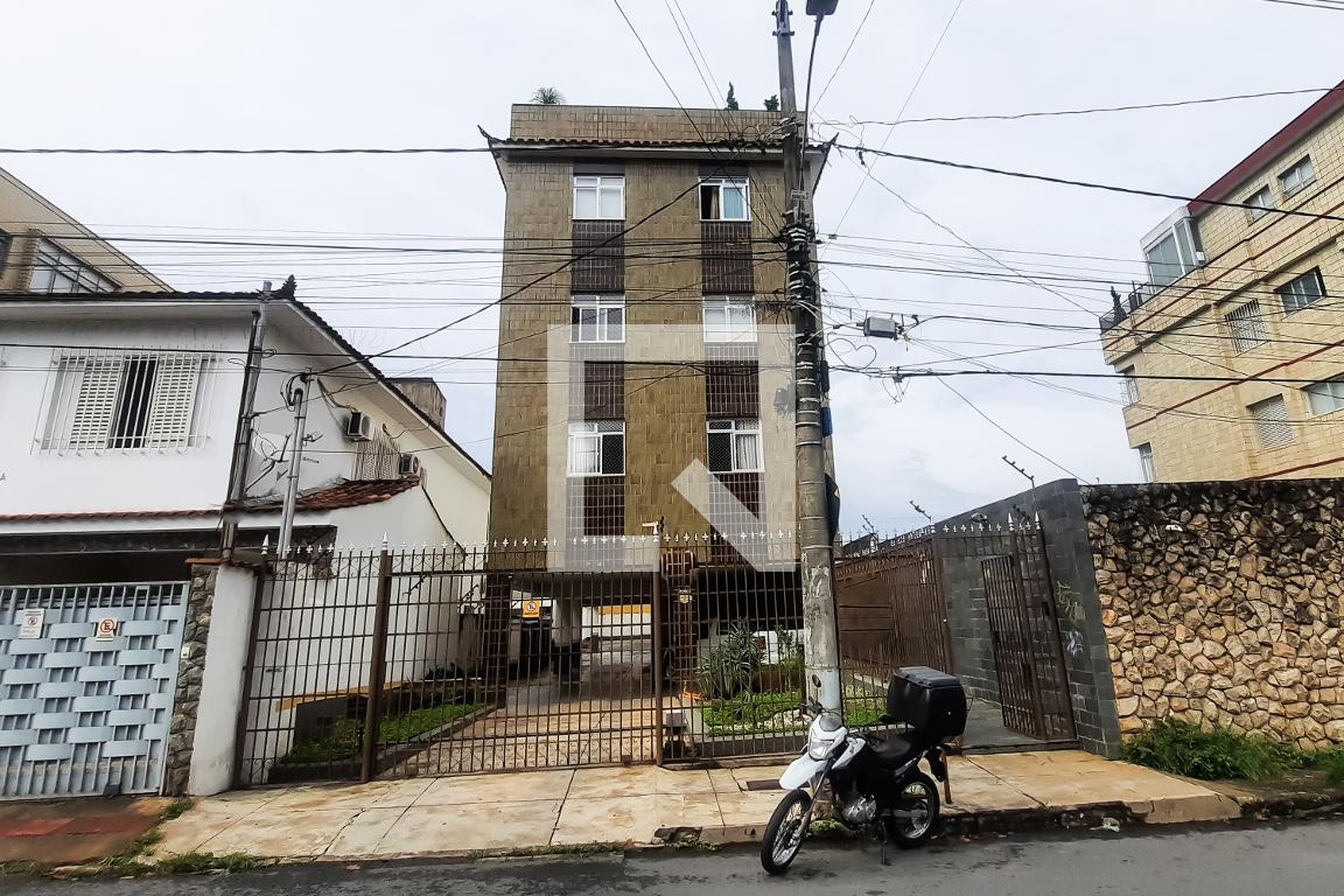 Fachada Condomínio em Rua São Roque, 774