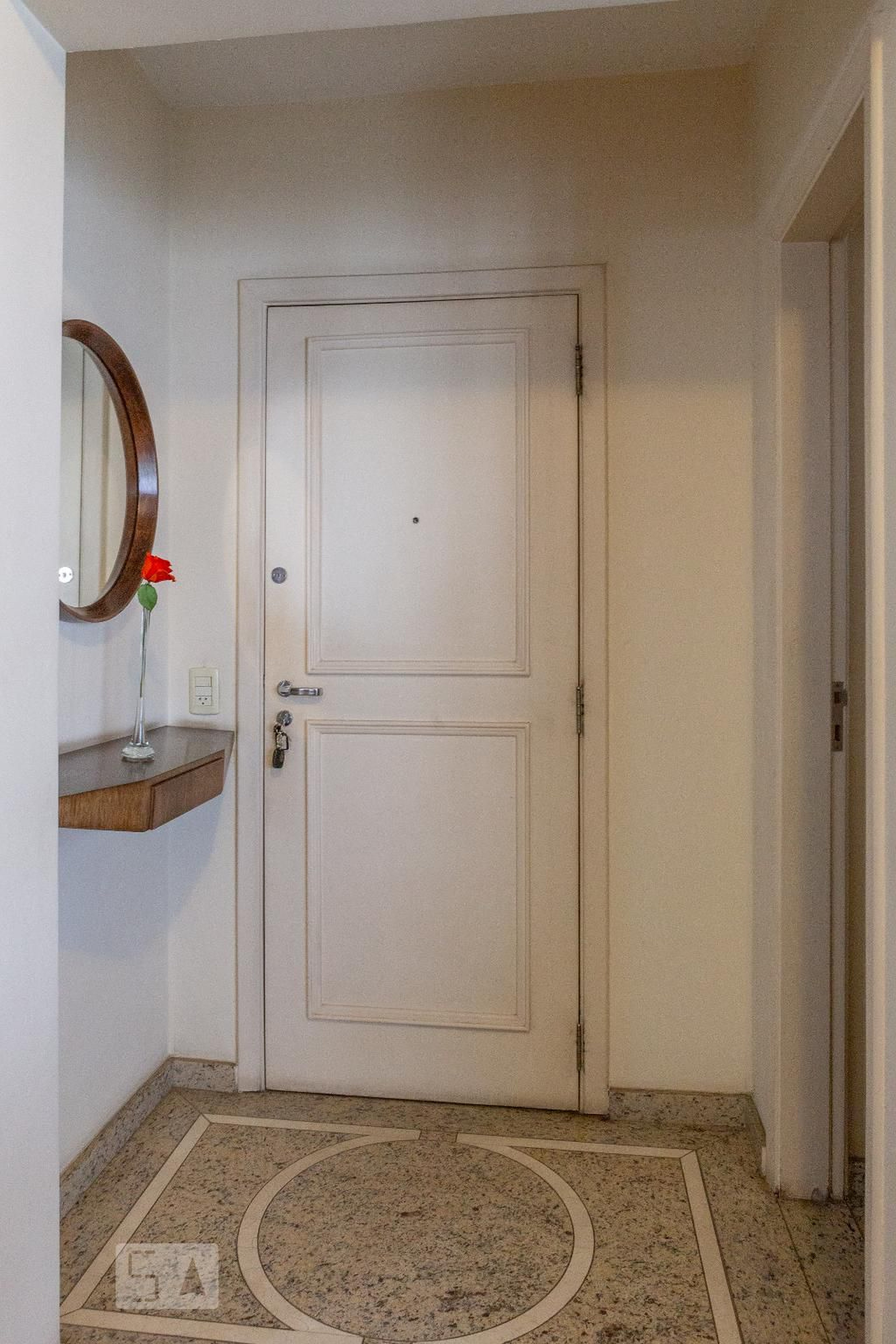 Entrada - Villa di Mônaco