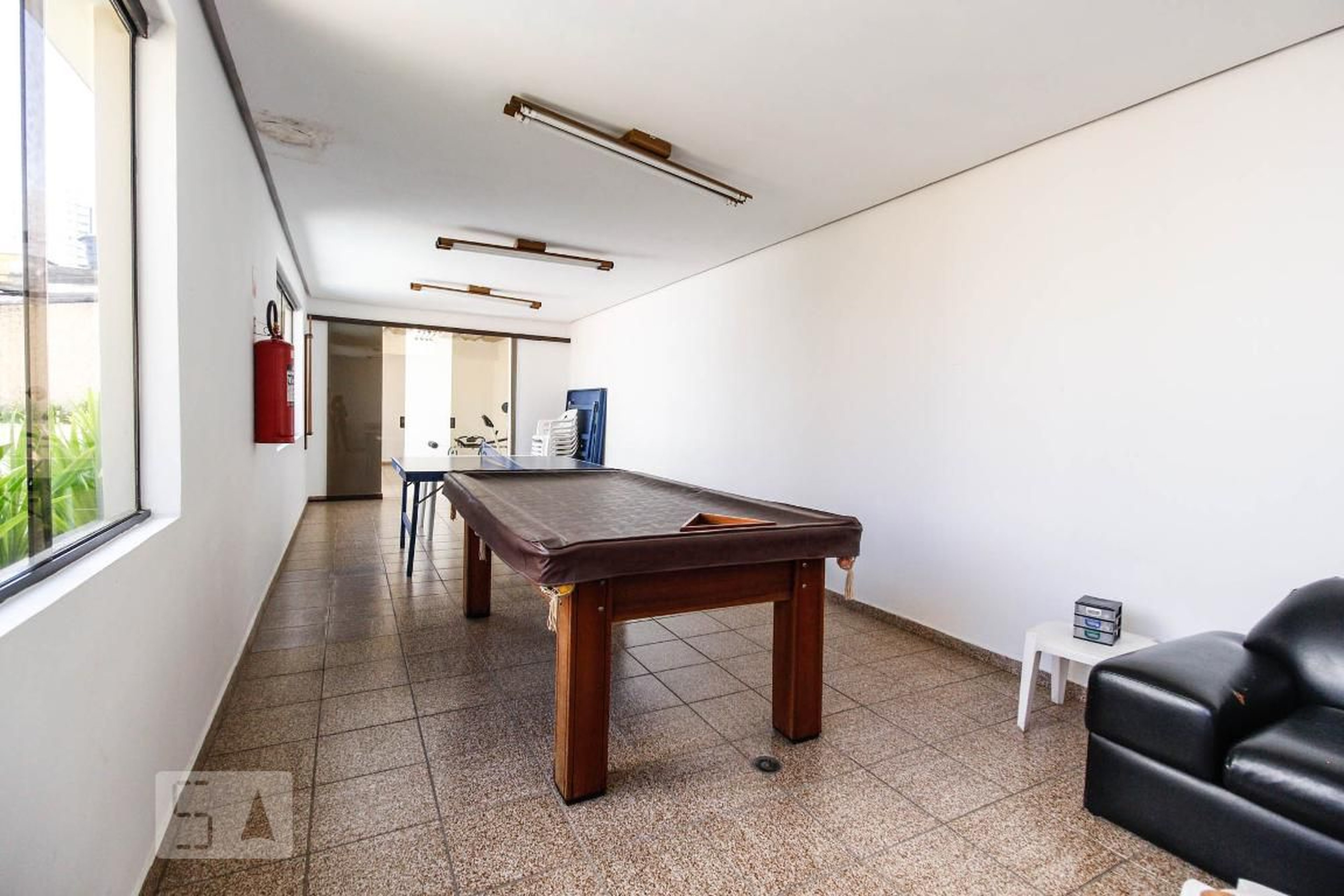 Salão de jogos - de Paula