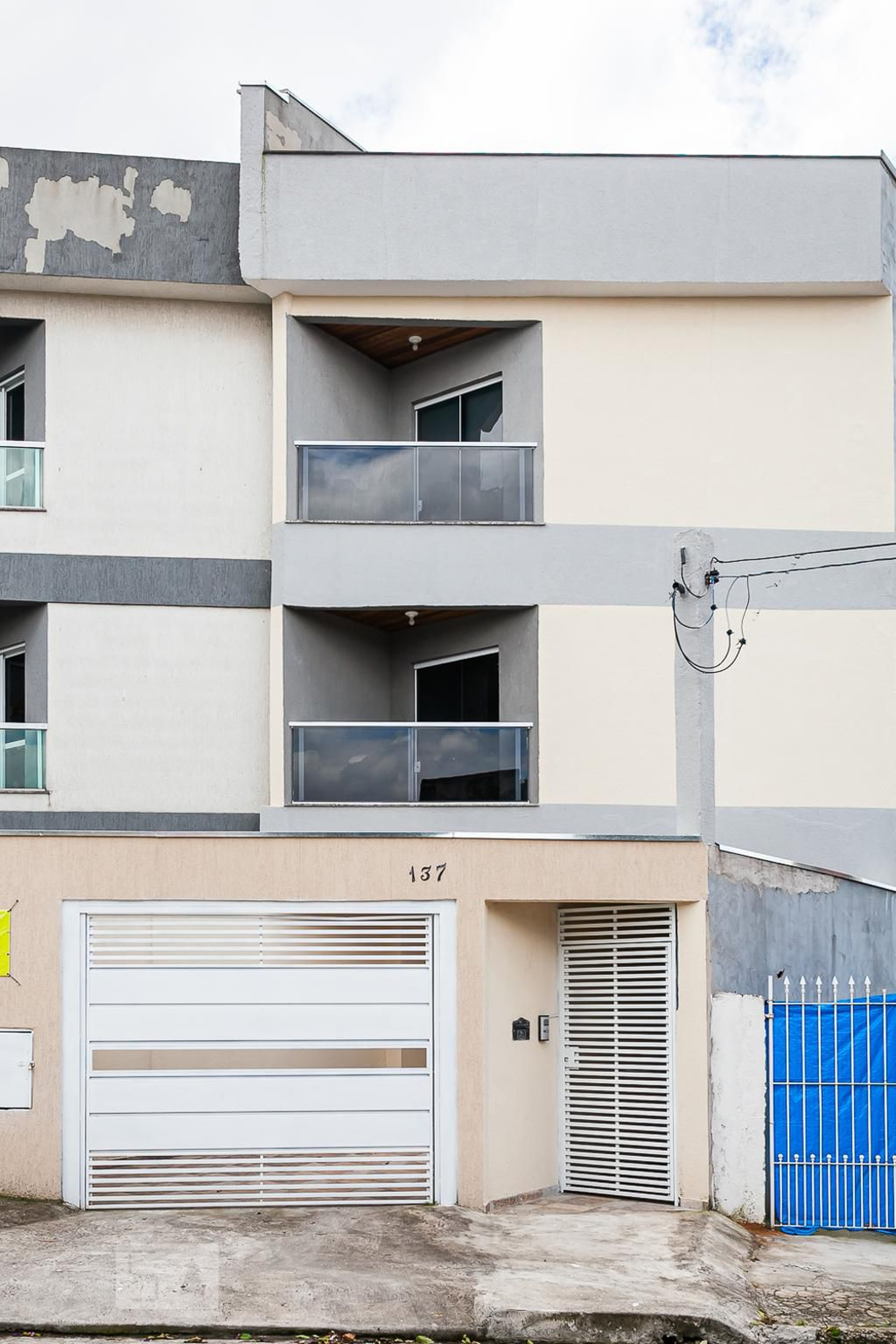 Fachada Condomínio em Rua Osório de Almeida, 137