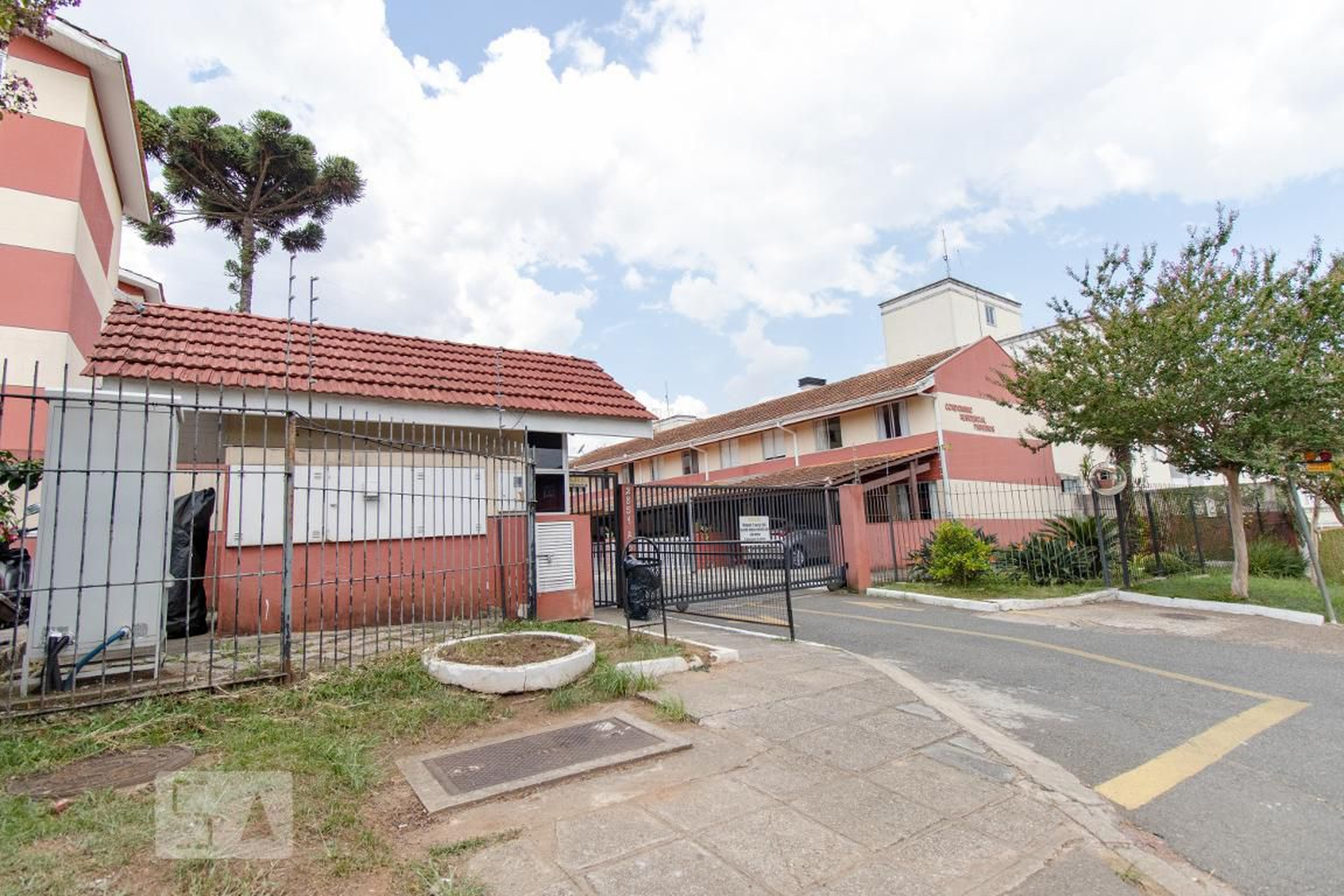 Fachada do Condomínio Residencial Pinheiros