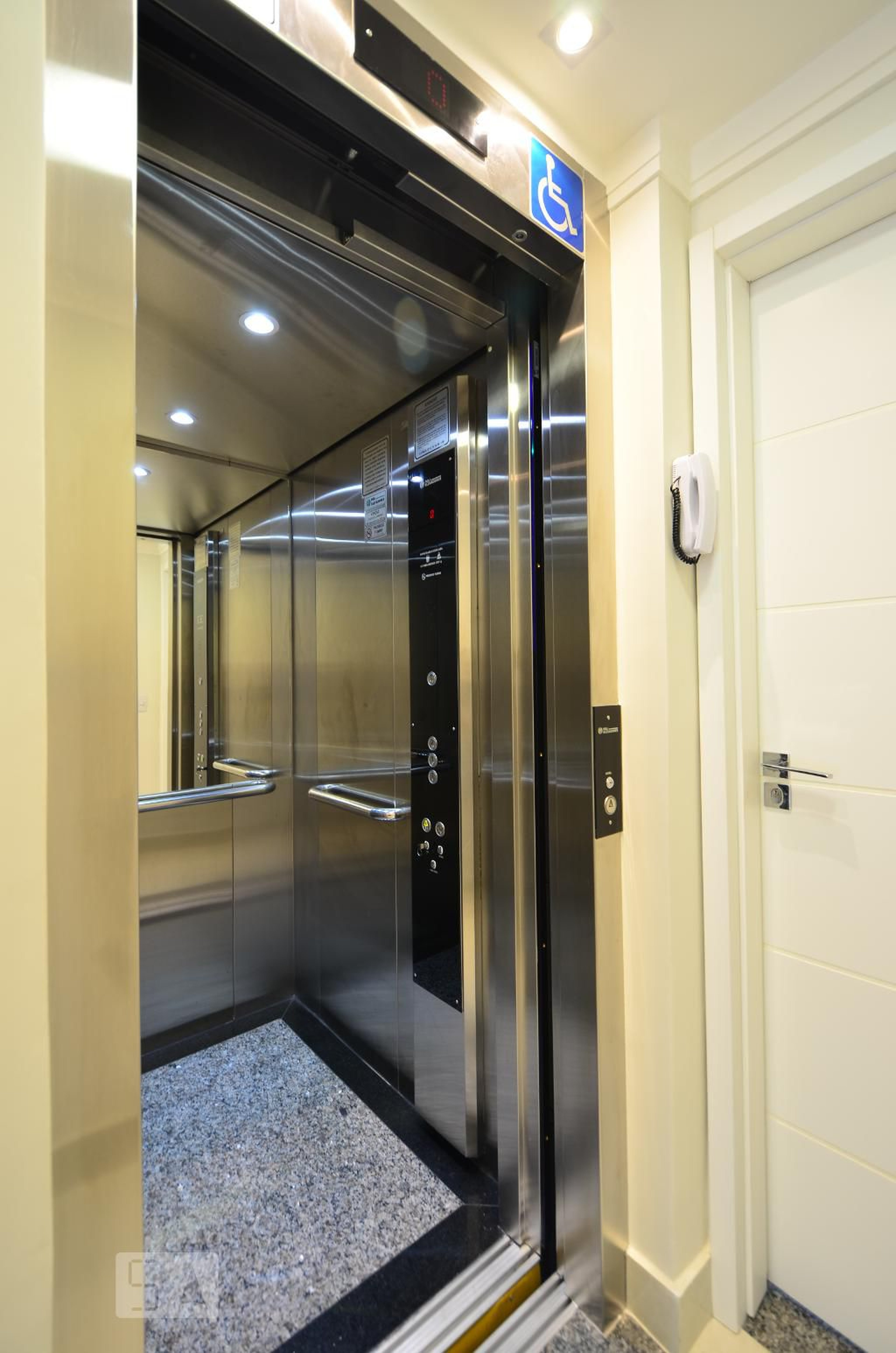 Elevador - Residencial Dona Amélia