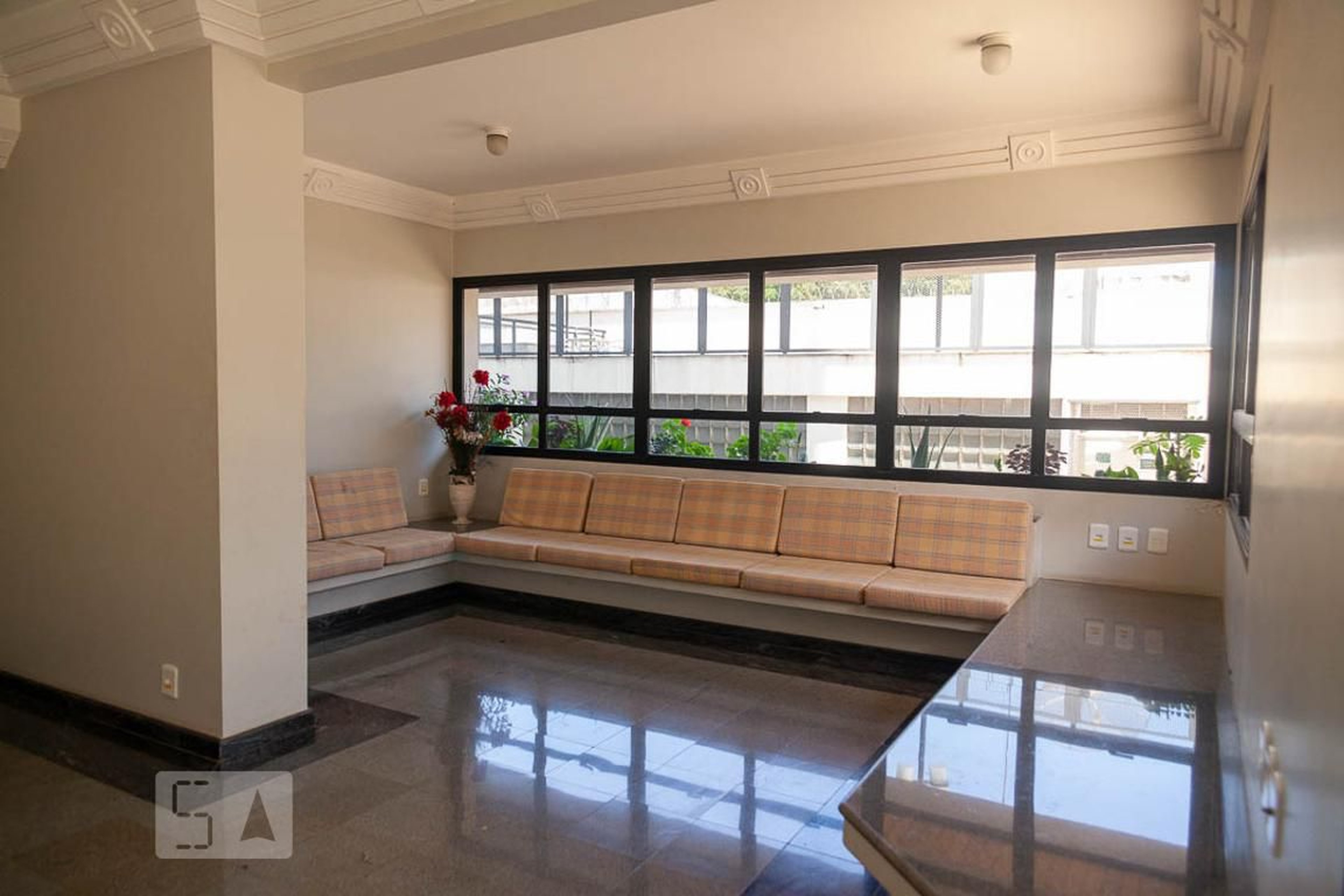 Hall social - Edifício Tour de Versailles