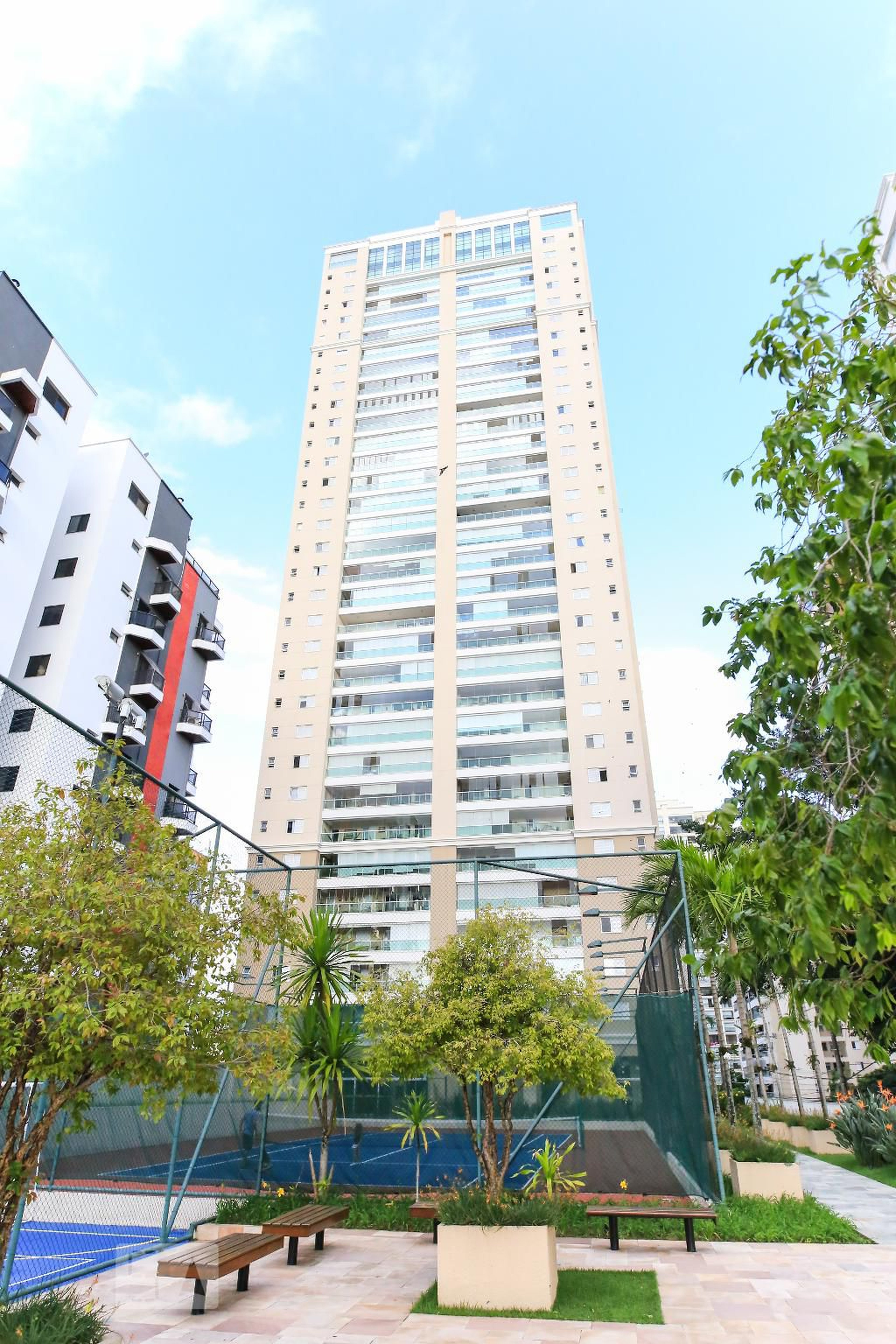 Fachada Condomínio Sky House Club Residence