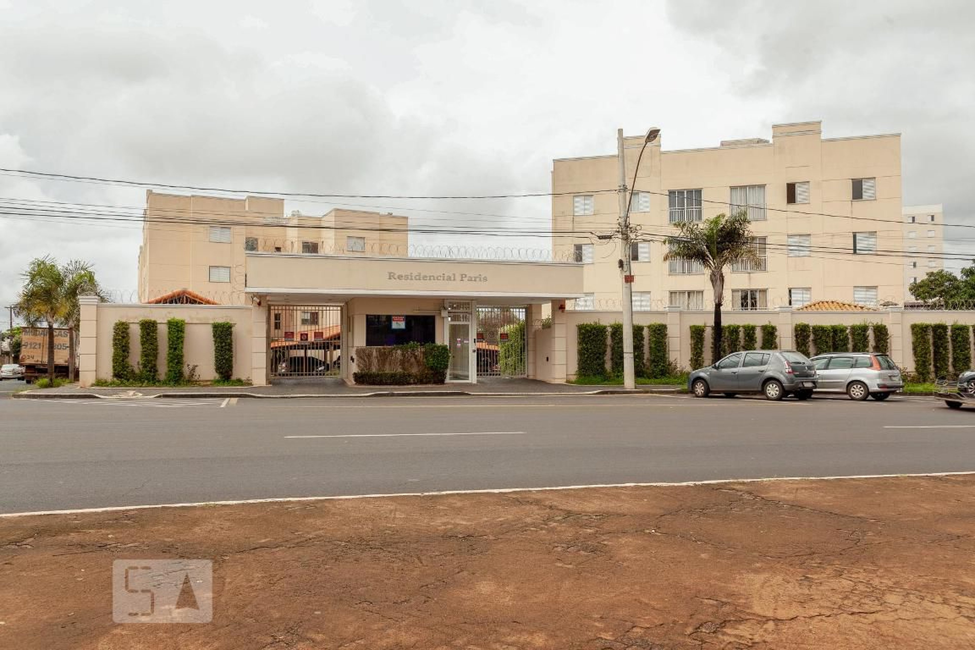 Fachada Residencial Paris