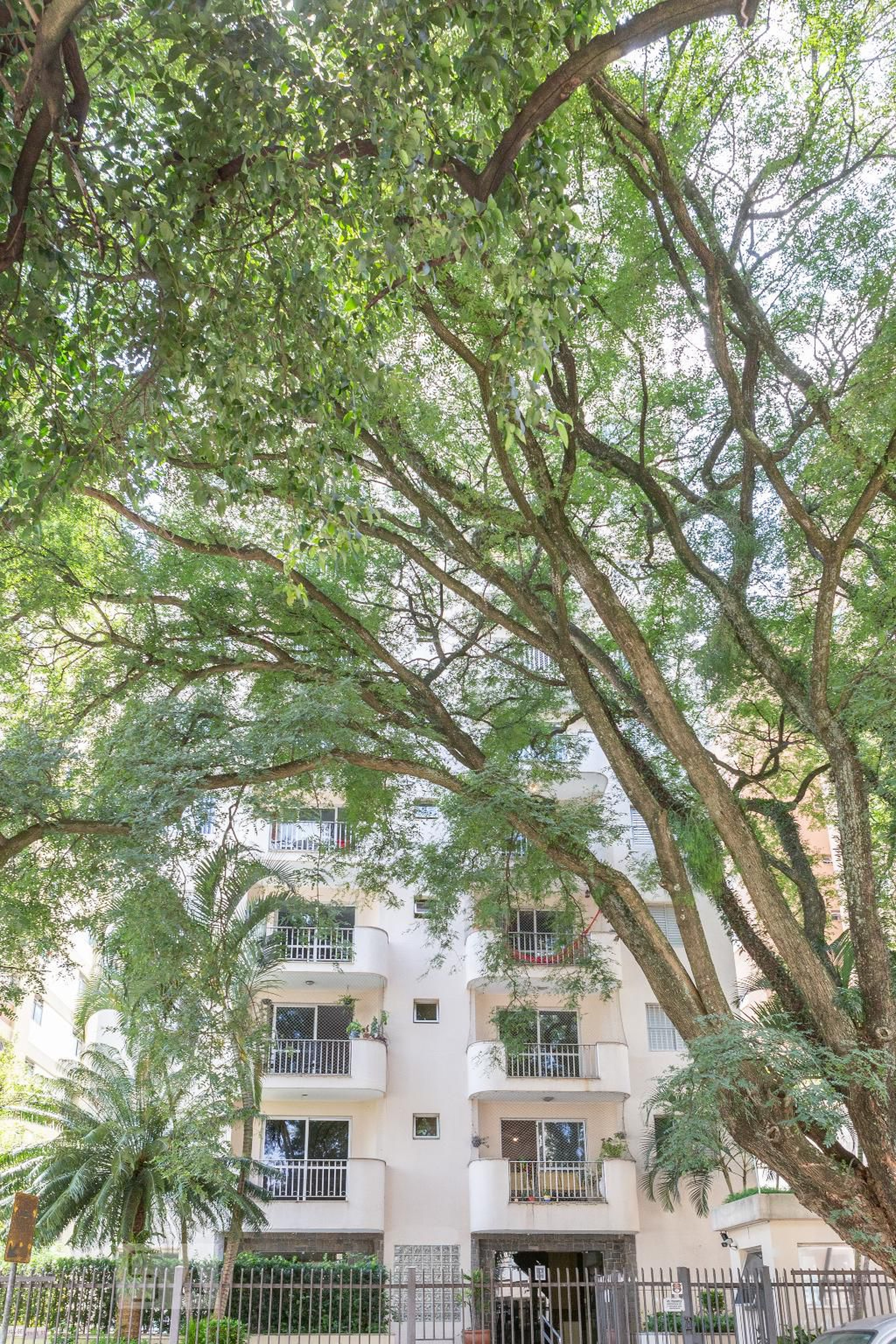 Fachada Condomínio Glaucia