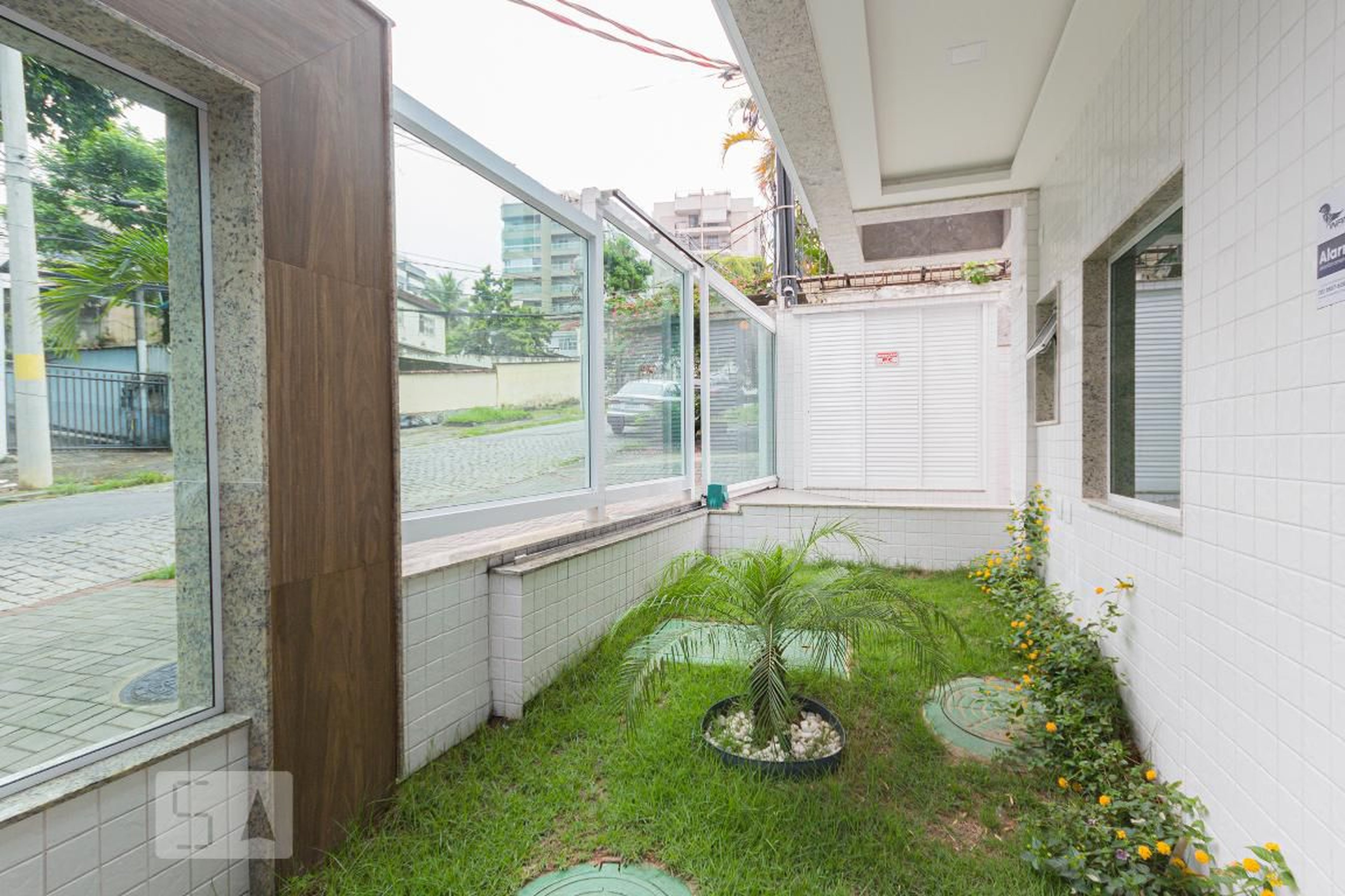 Entrada - Exclusive Residence