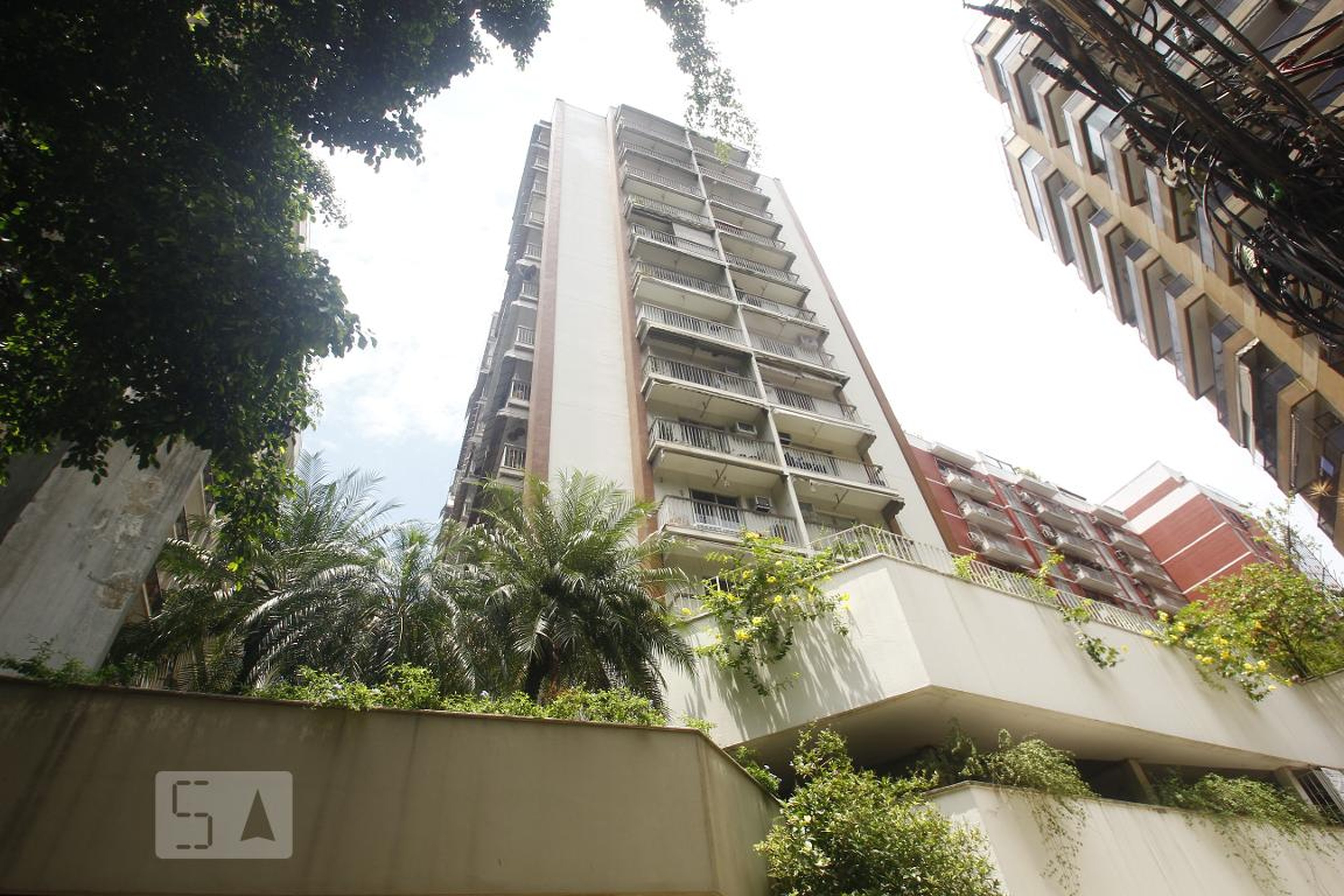 Fachada do Prédio Condomínio Nenhum