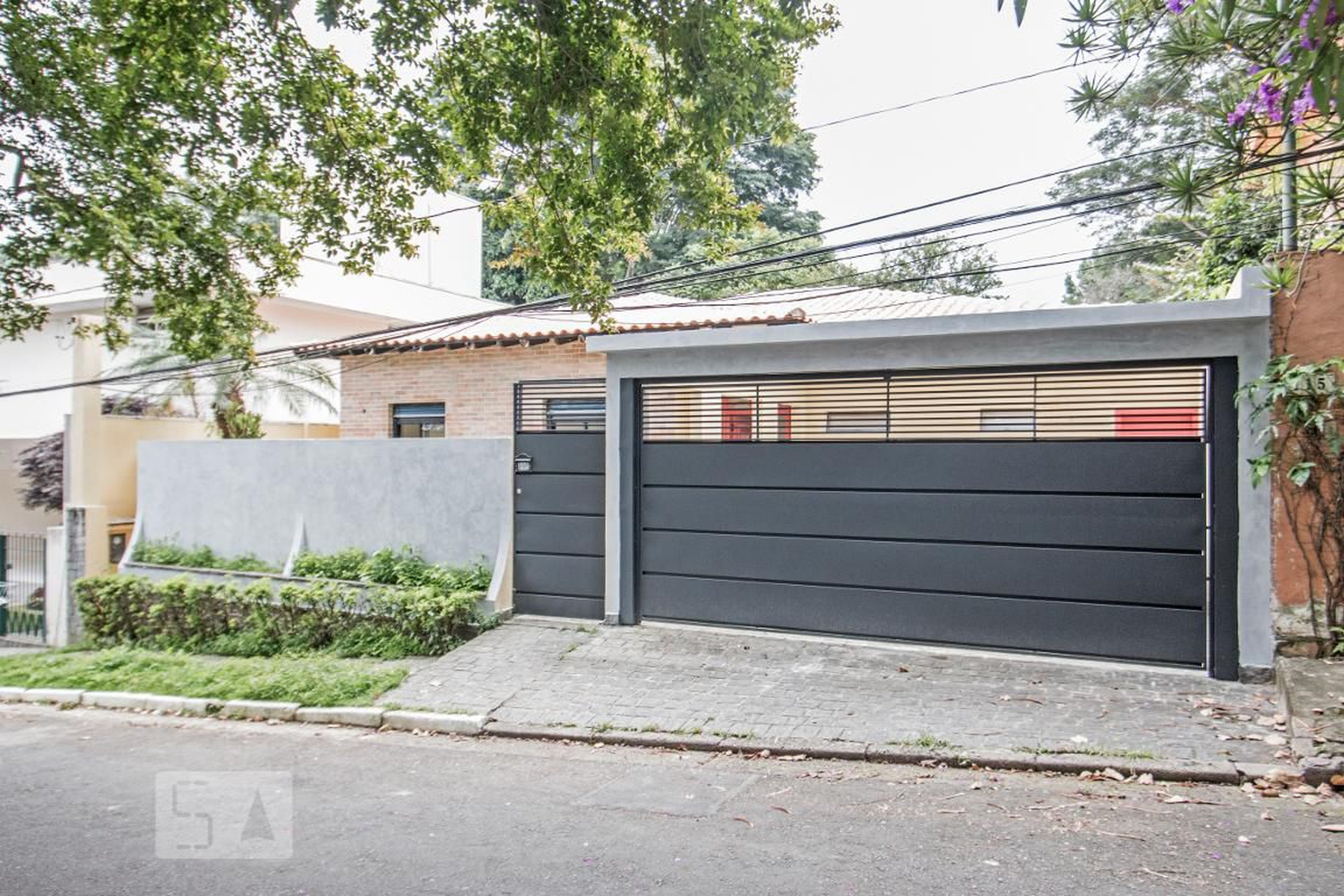 Fachada Condomínio em Alameda Calcutá, 107