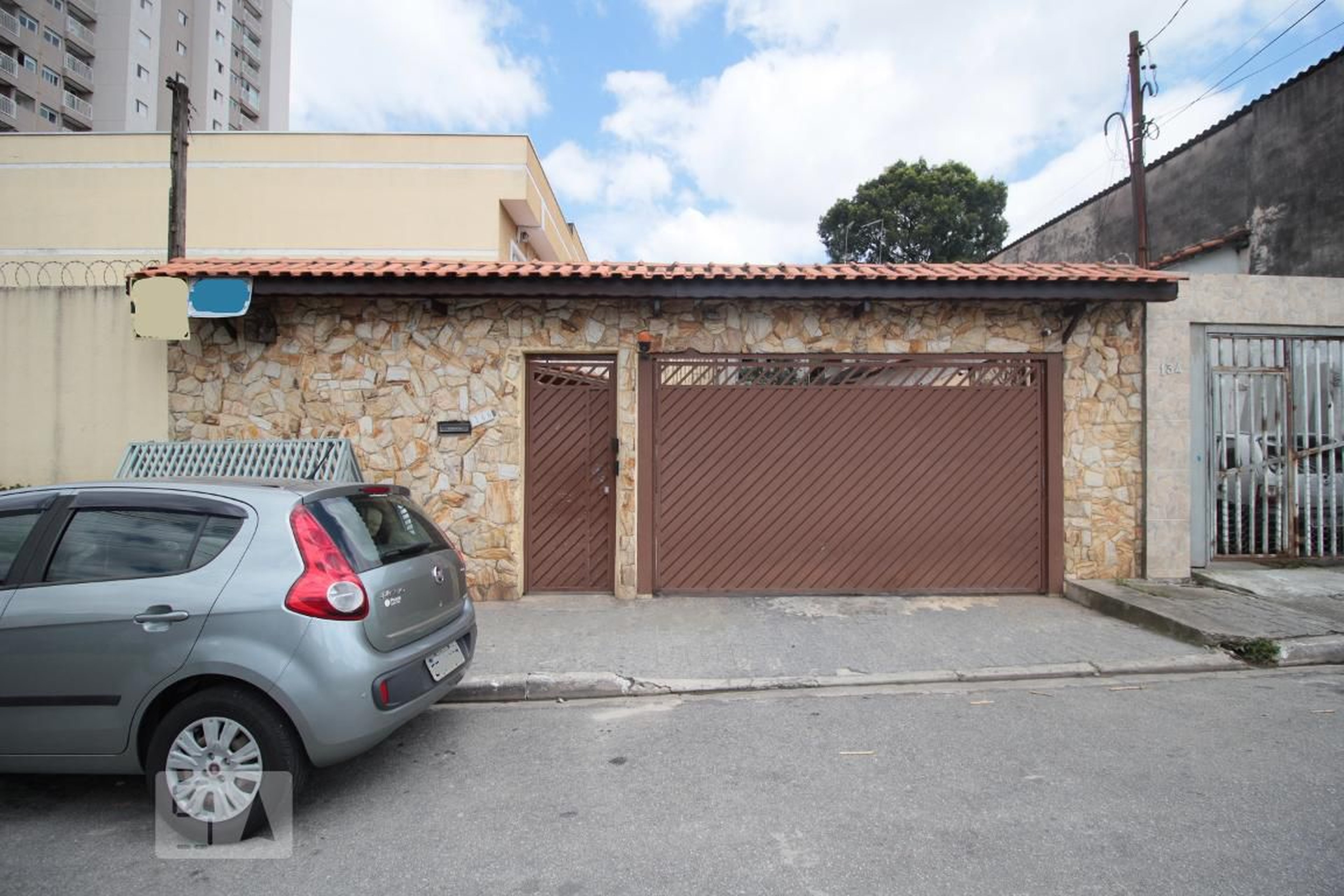 Fachada do Condomínio Condomínio Taques