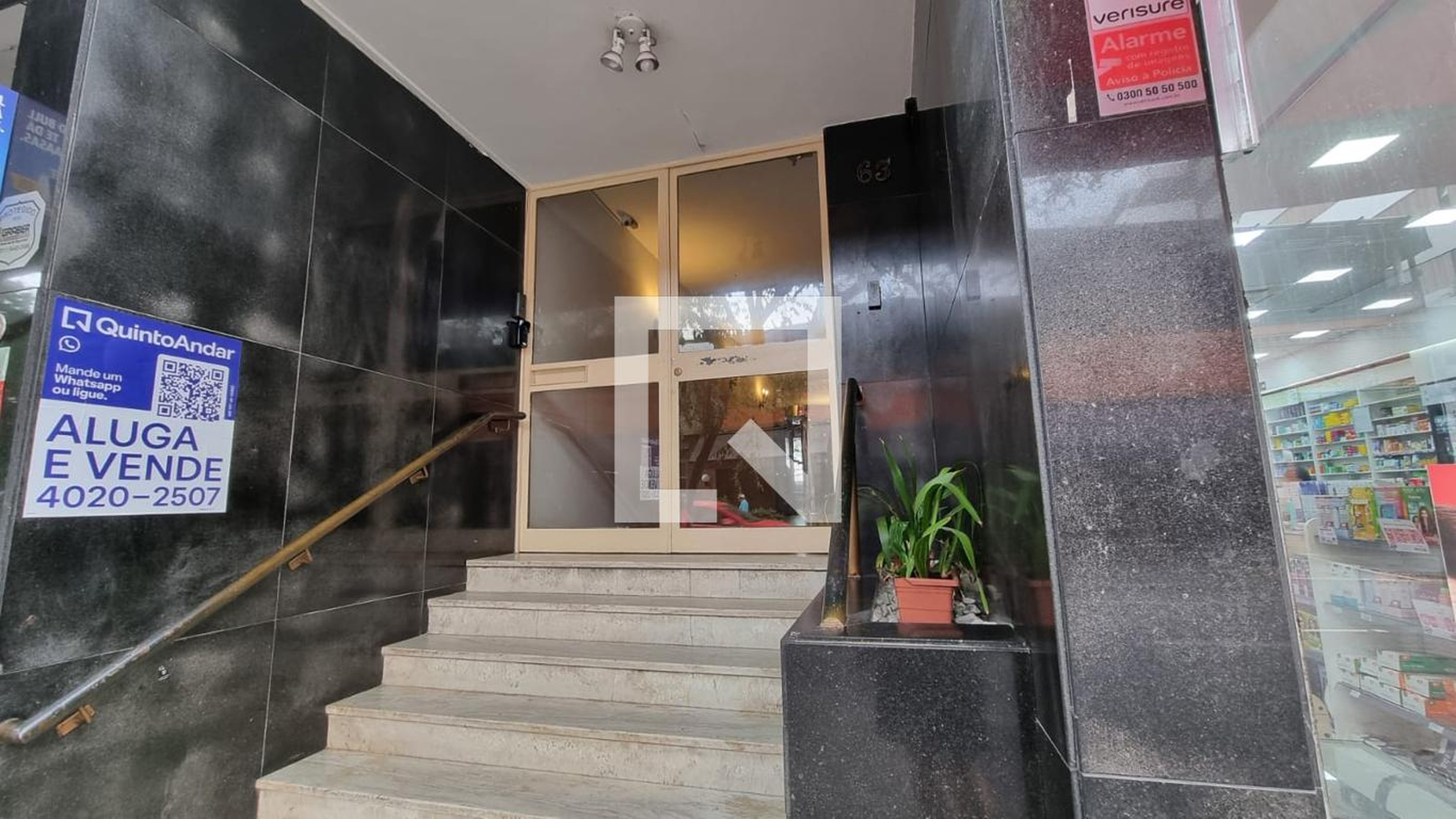 Fachada Condomínio Paulistano