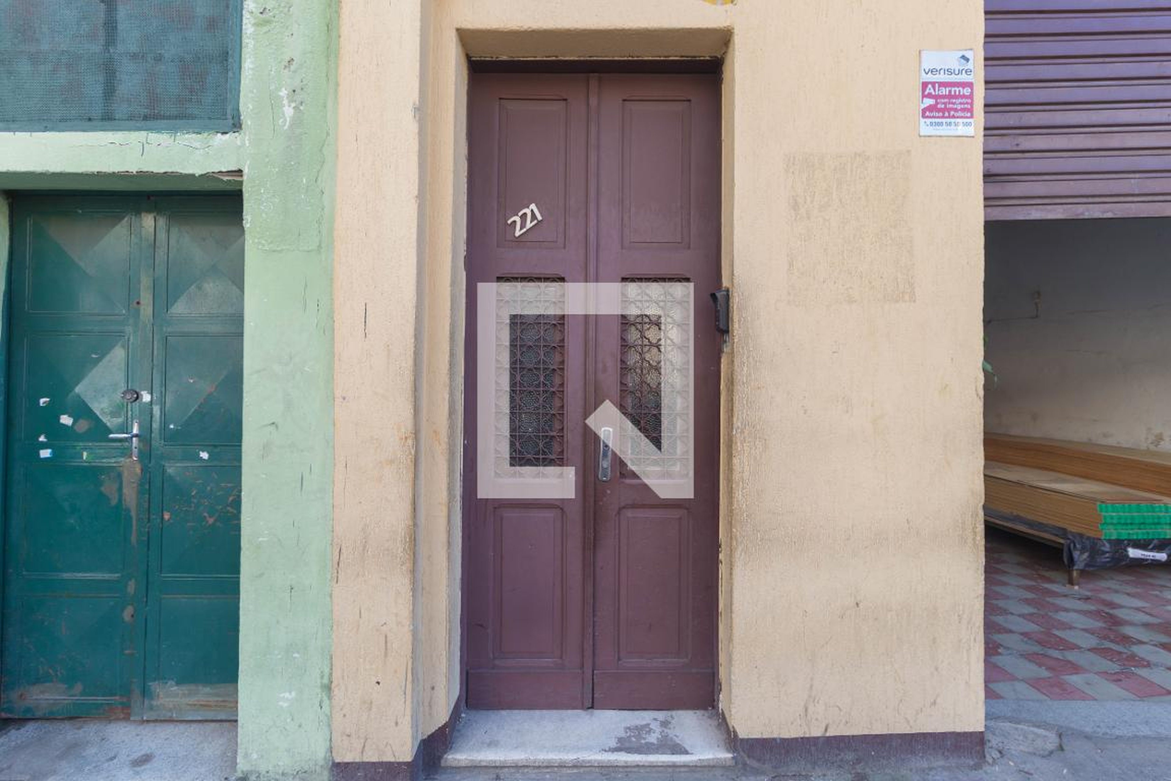 Fachada Condomínio em Rua Assunção, 221