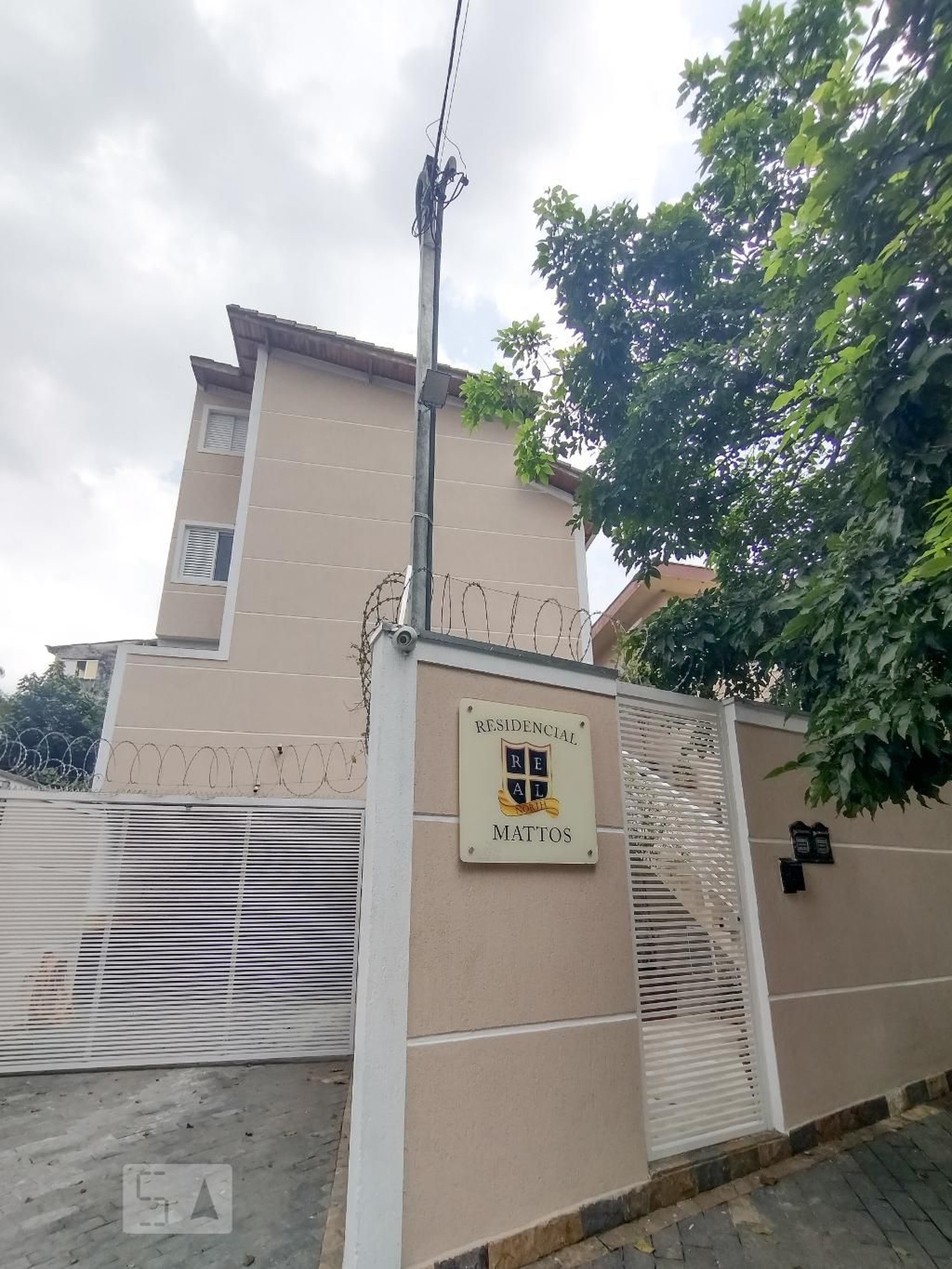 Fachada Condomínio em Avenida Luís Carlos Gentile de Laet, 540