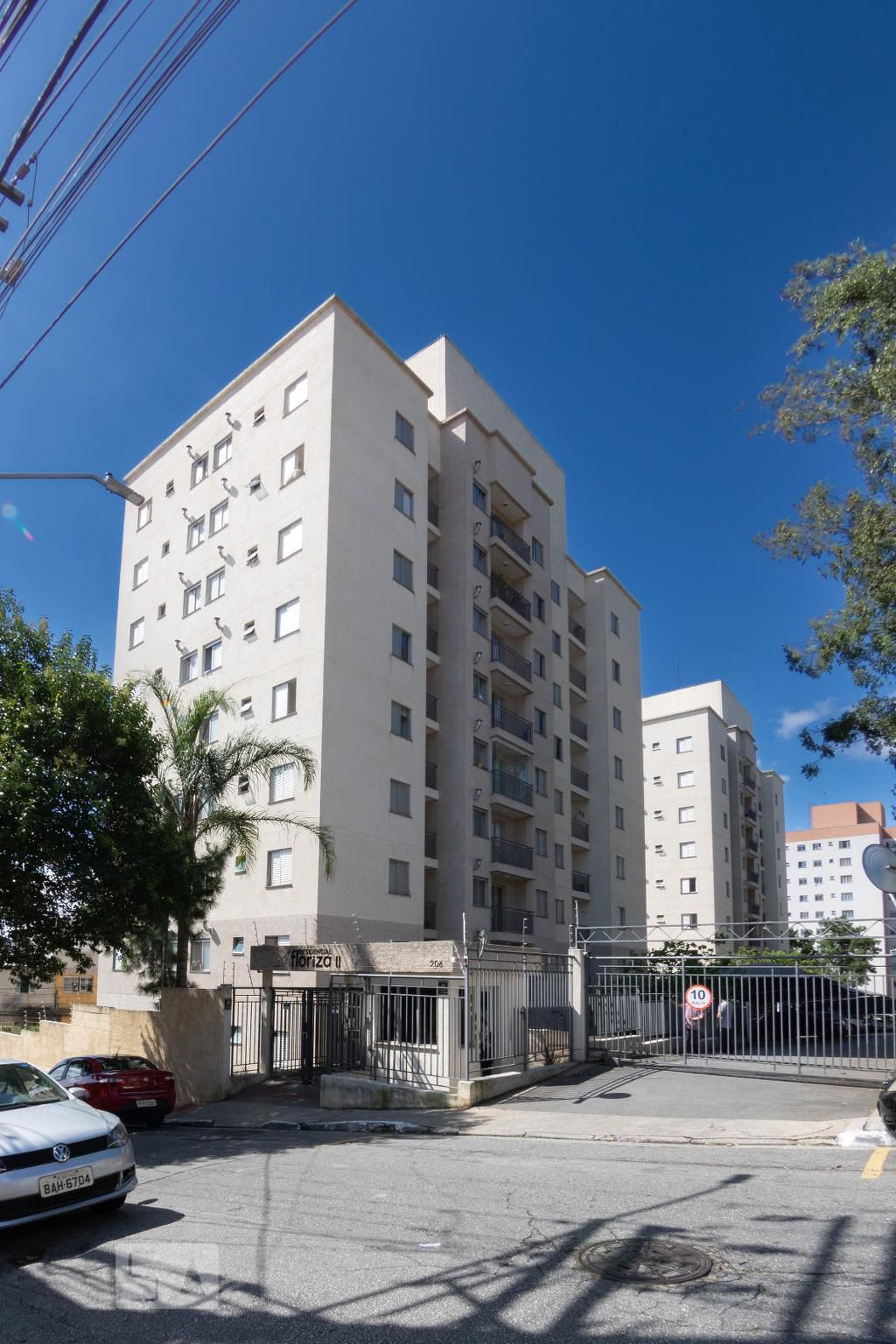 Fachada Condomínio em Rua Bactória, 32