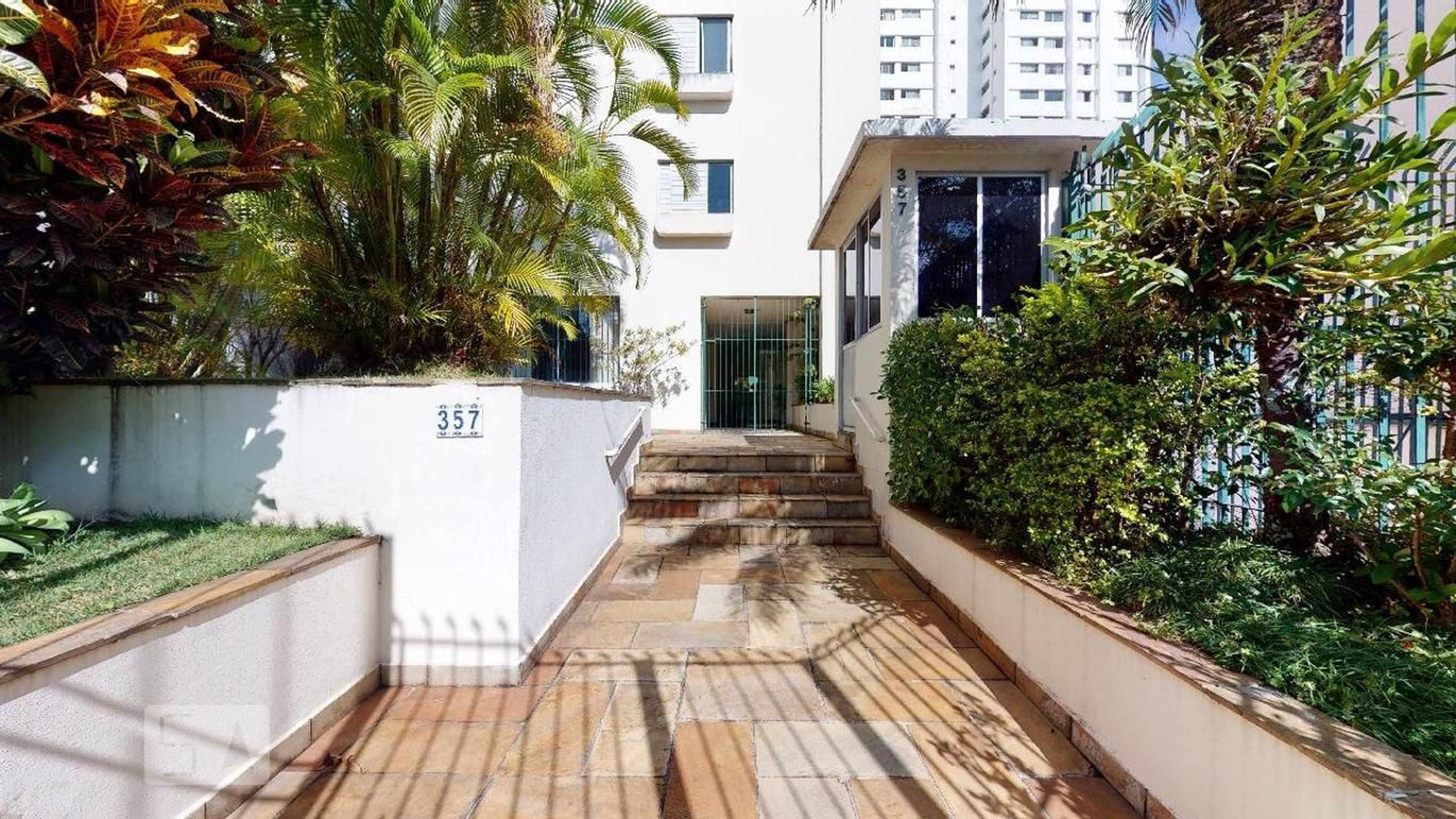 Fachada Condomínio Guaraú