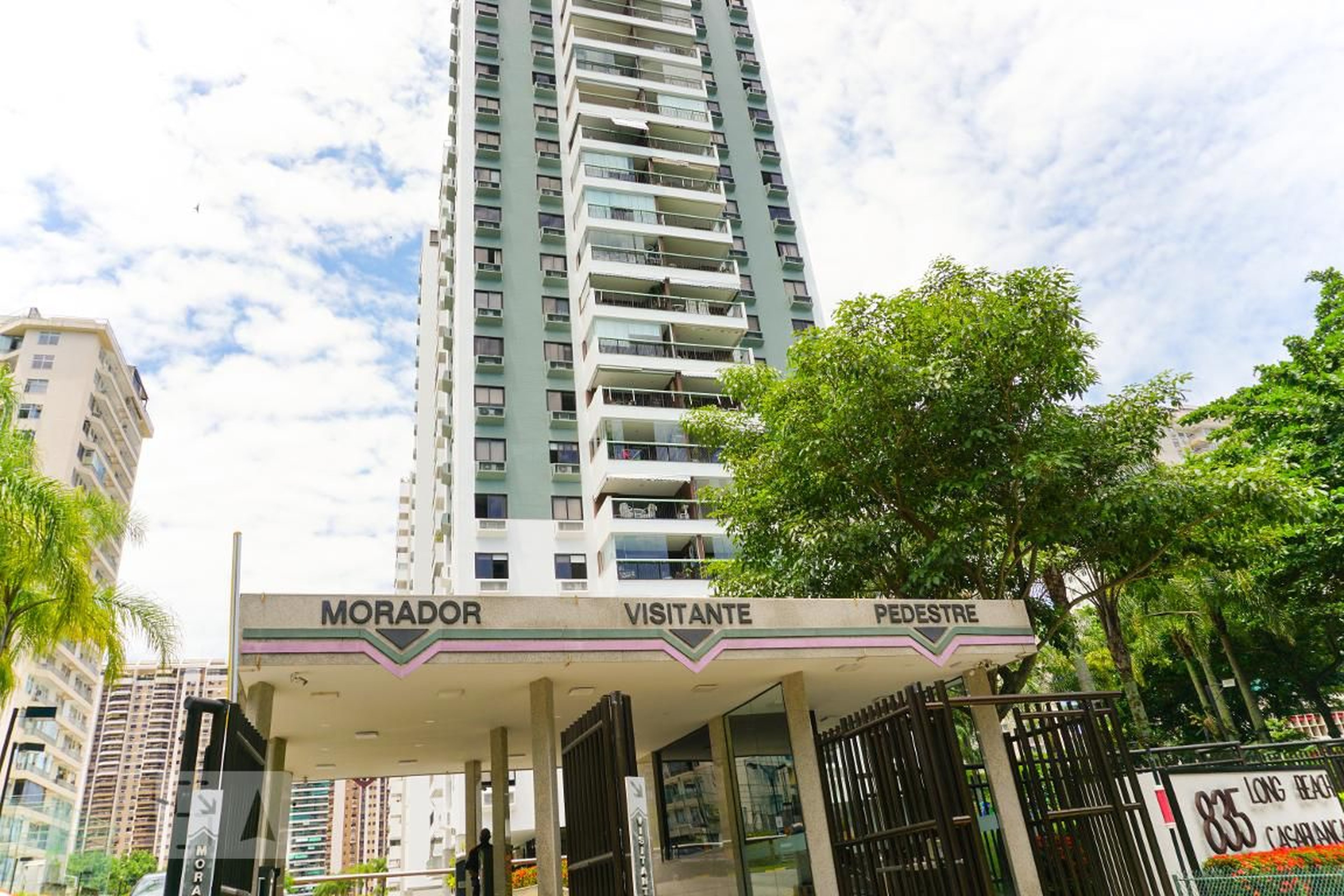 Fachada Condomínio Parque das Rosas