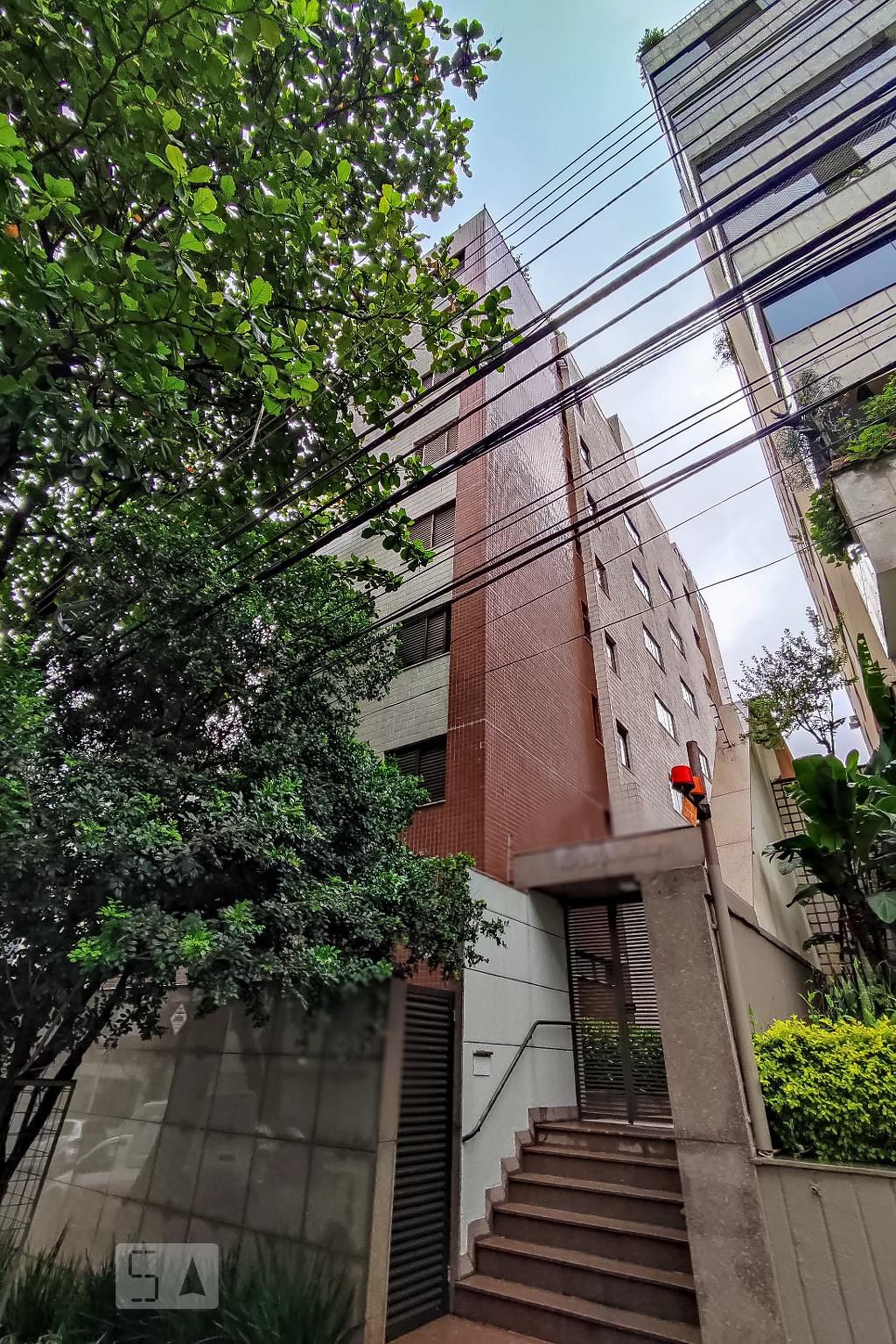 Fachada Condomínio Alzira Diniz