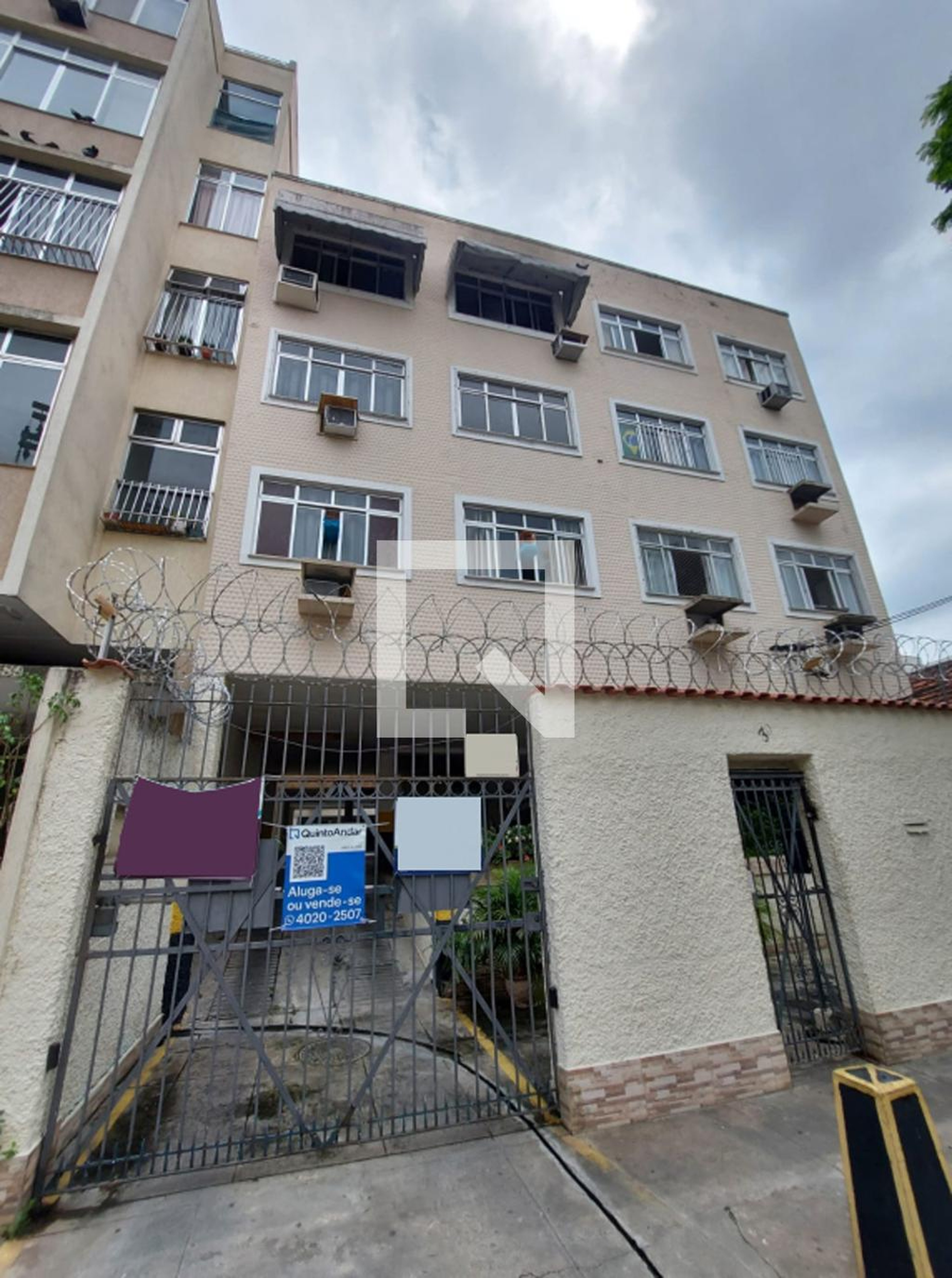 Fachada Condomínio Conselheiro Ferraz