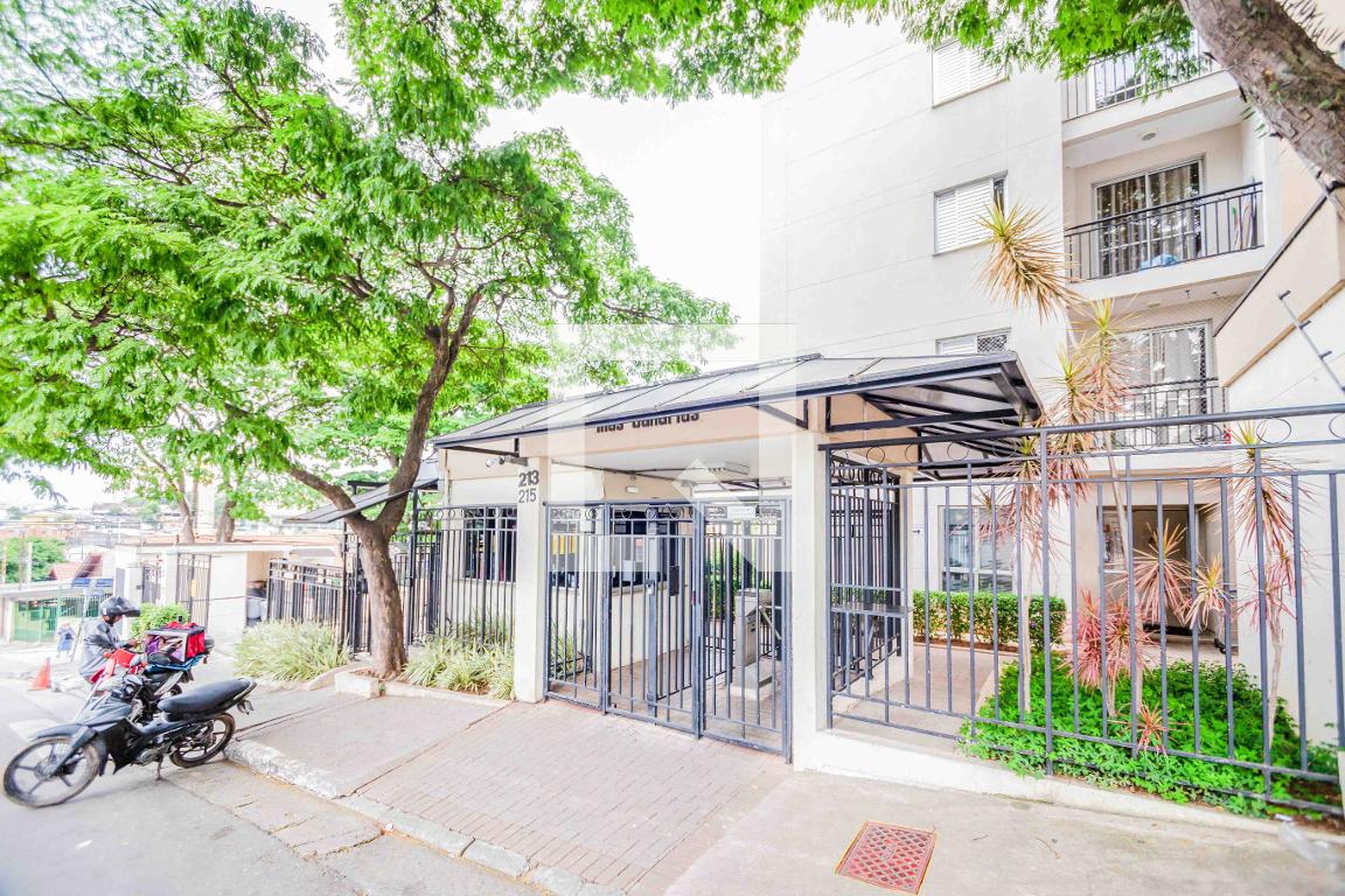 Fachada Condomínio Ilhas Canarias