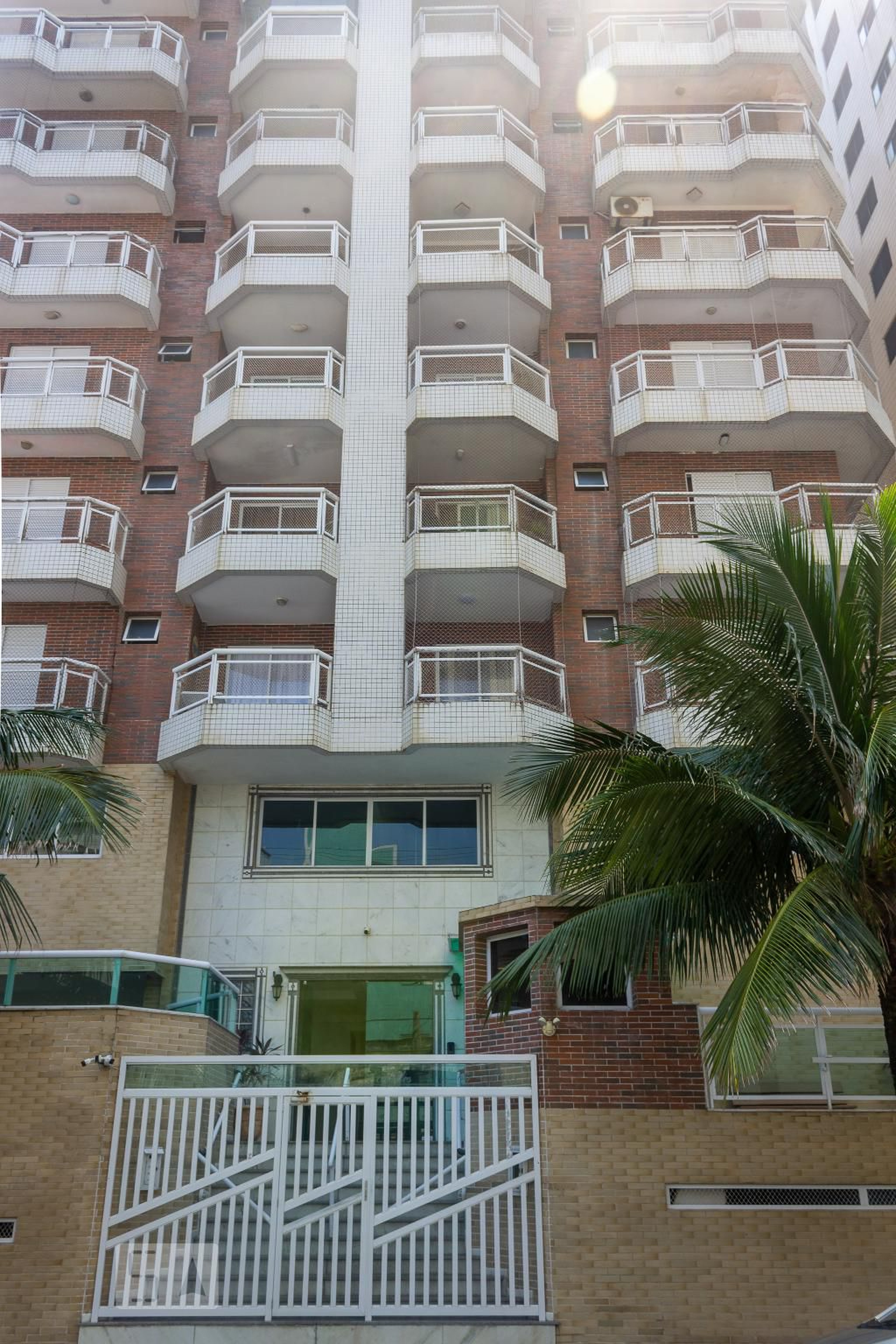 Fachada Condomínio Neusa de Lourdes