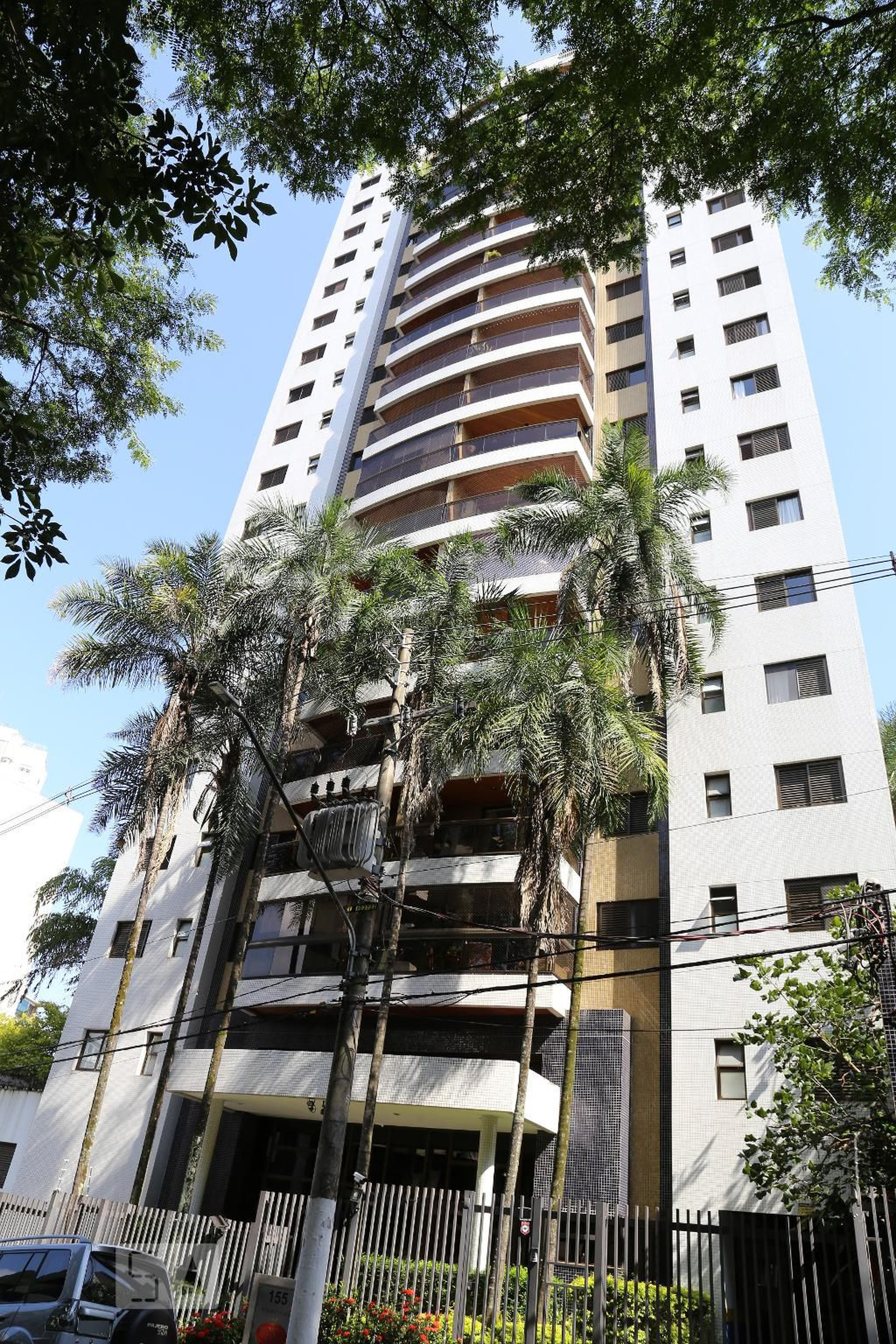 Fachada do Condomínio Condomínio Monte Carlo