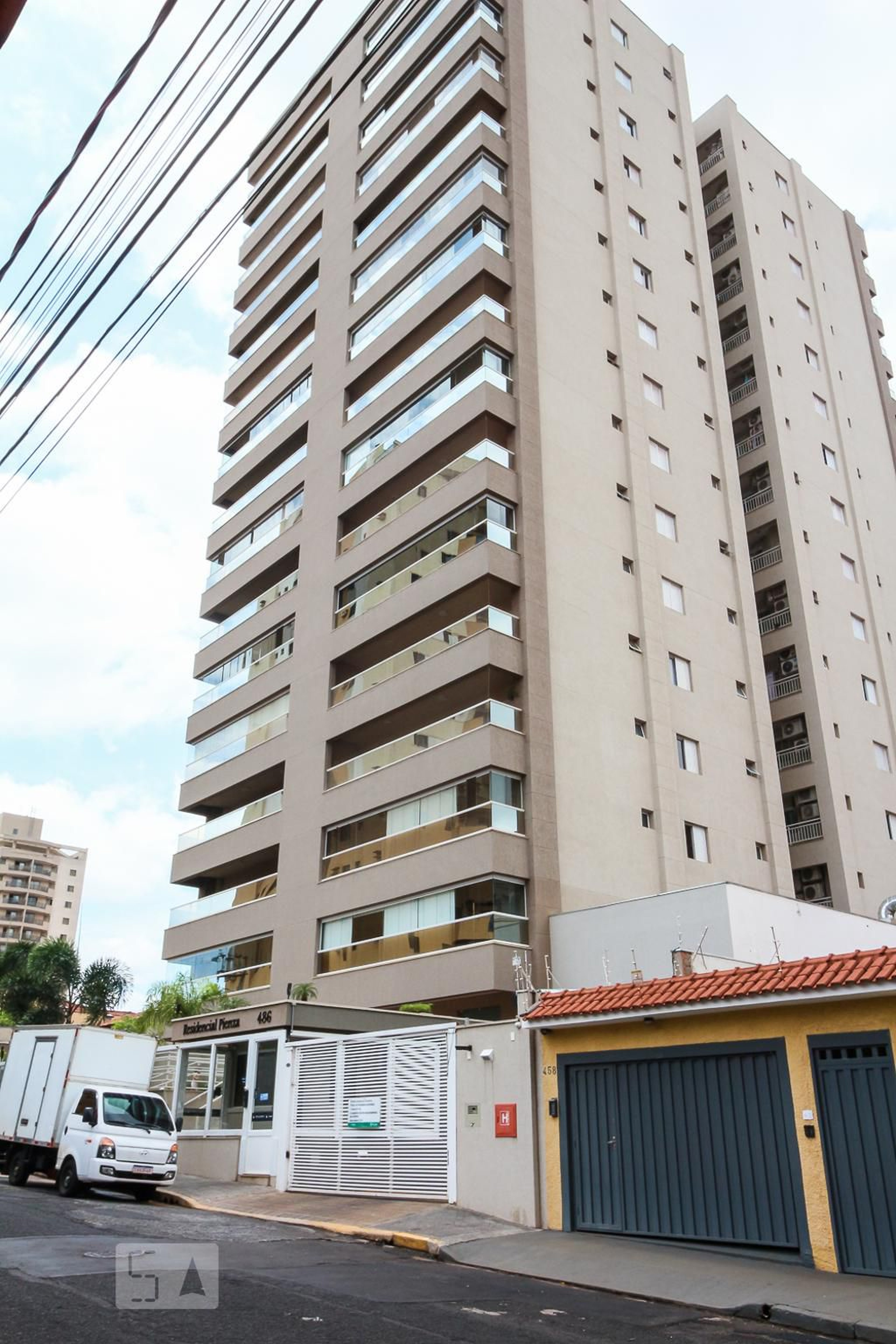 Fachada Edificio Pienza