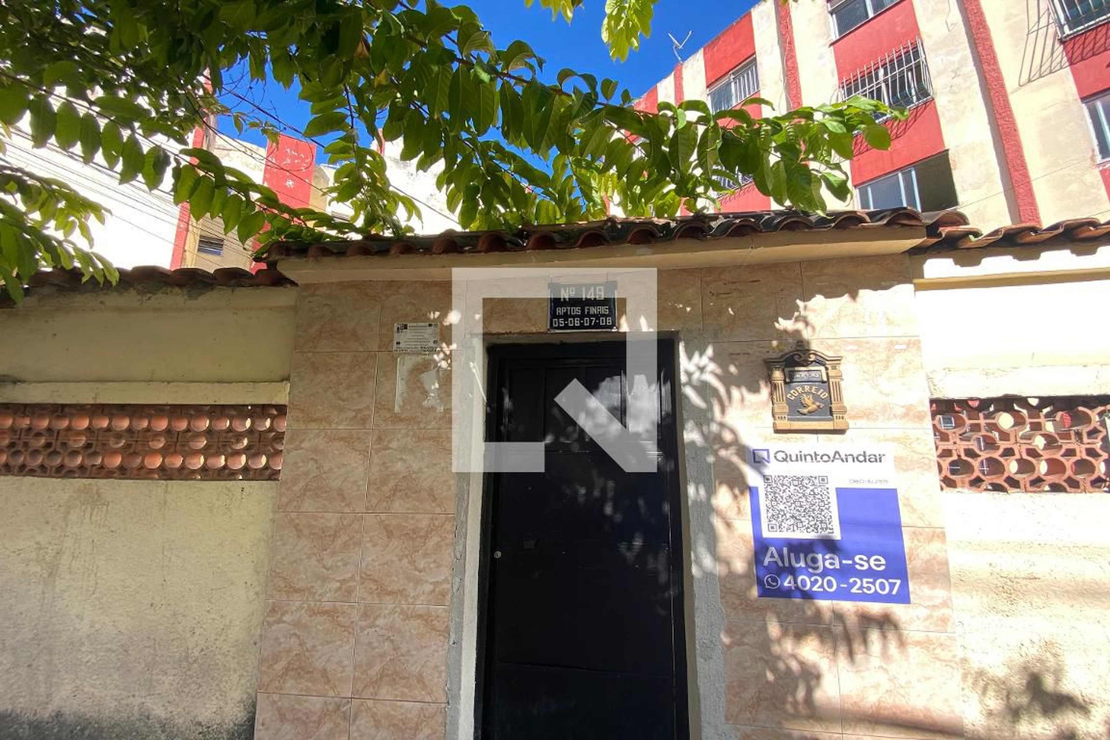 Fachada Condomínio em Rua Lagoa Clara, 149