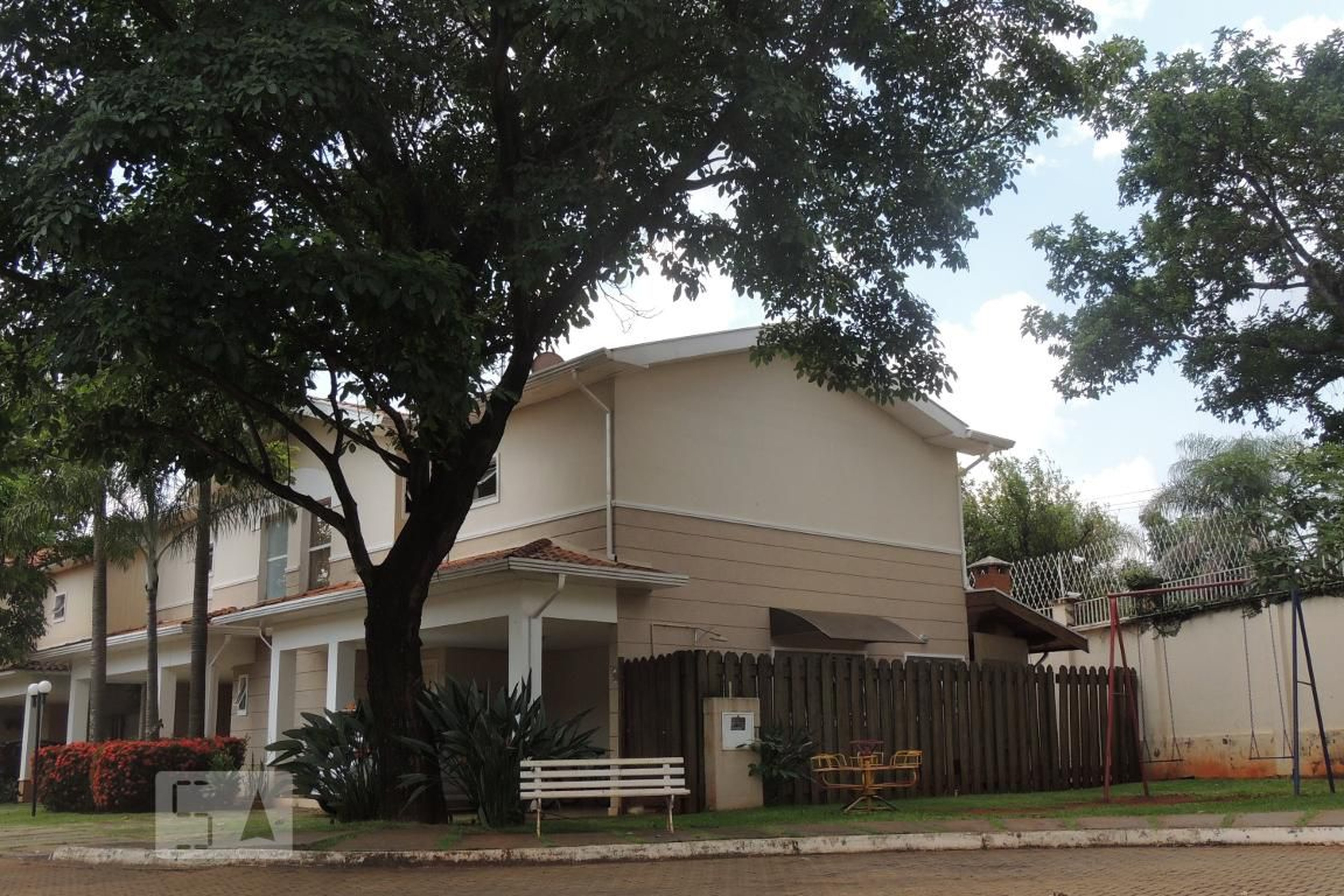 Fachada Condomínio Villa da Praça