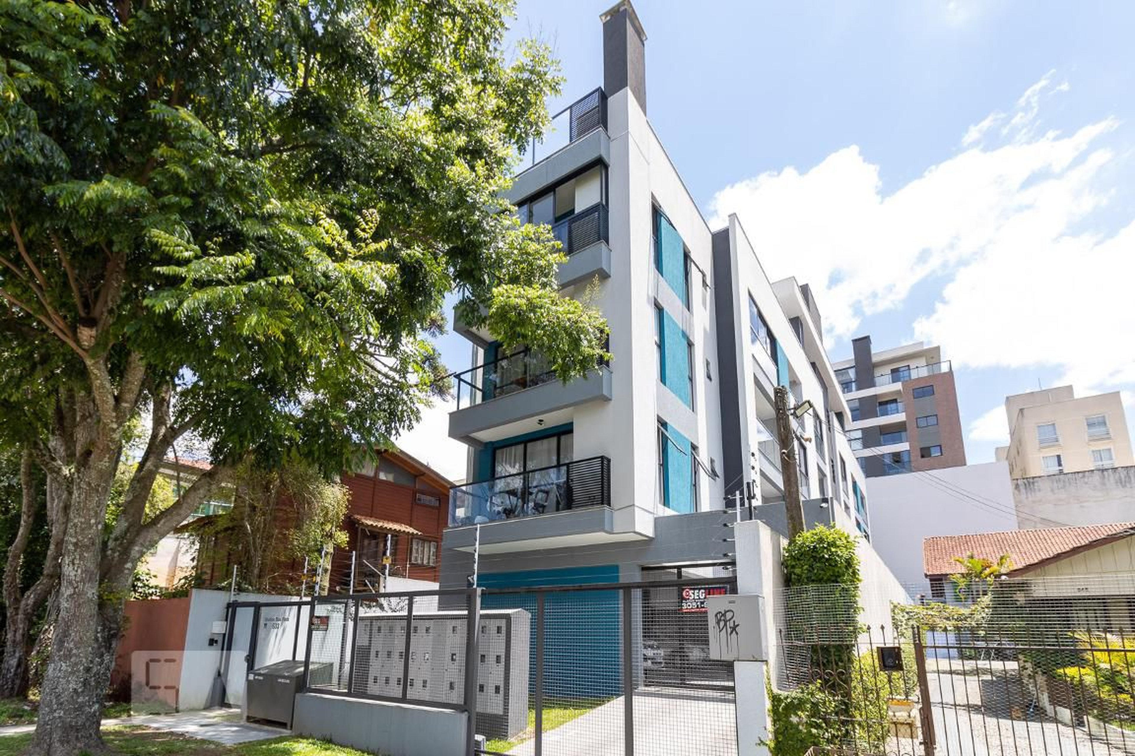 Fachada Condomínio RUA dos Dominicanos