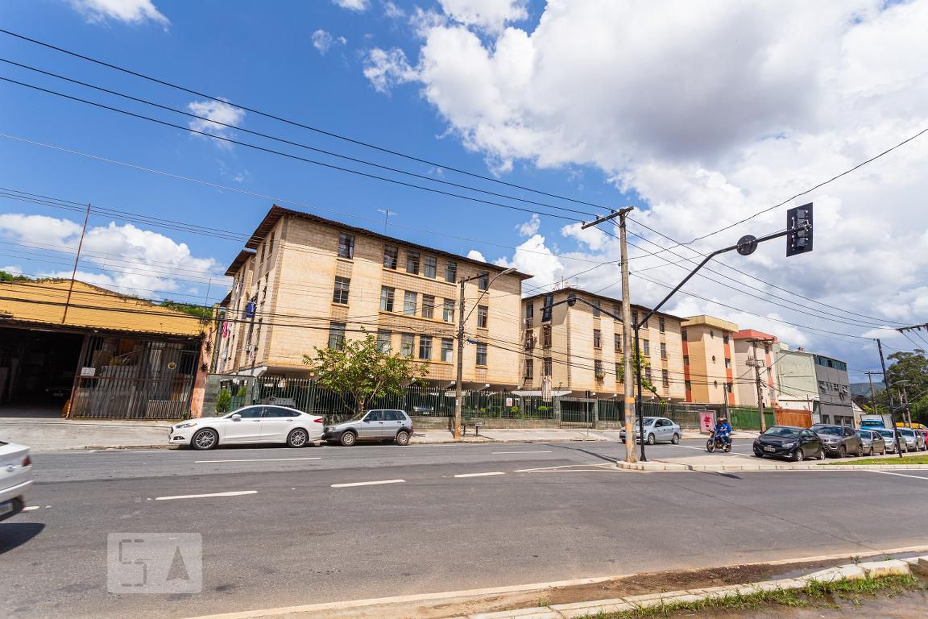Fachada Condomínio em Rua Conceição do Pará, 110