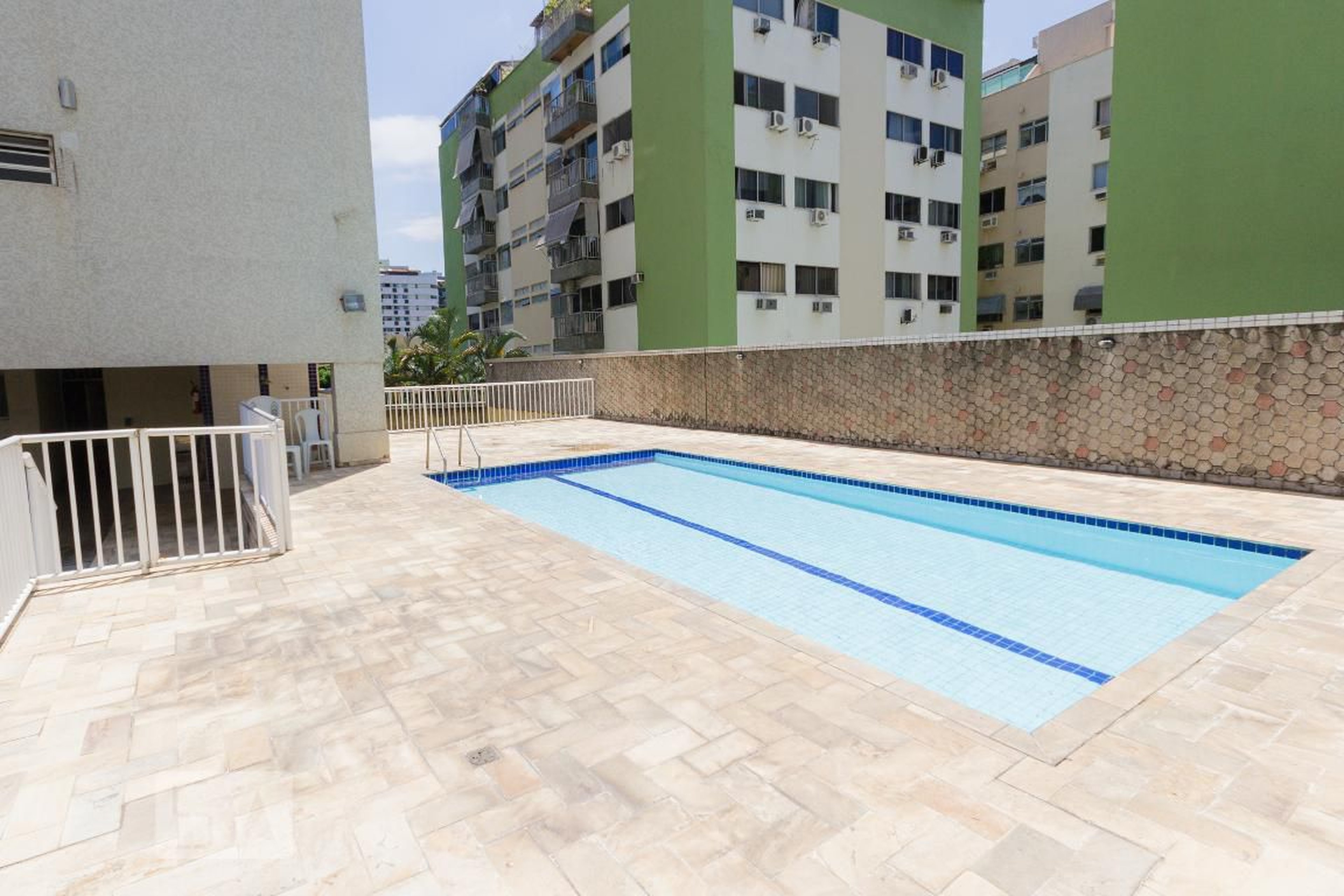 Piscina - Edifício Napoleão Bonaparte