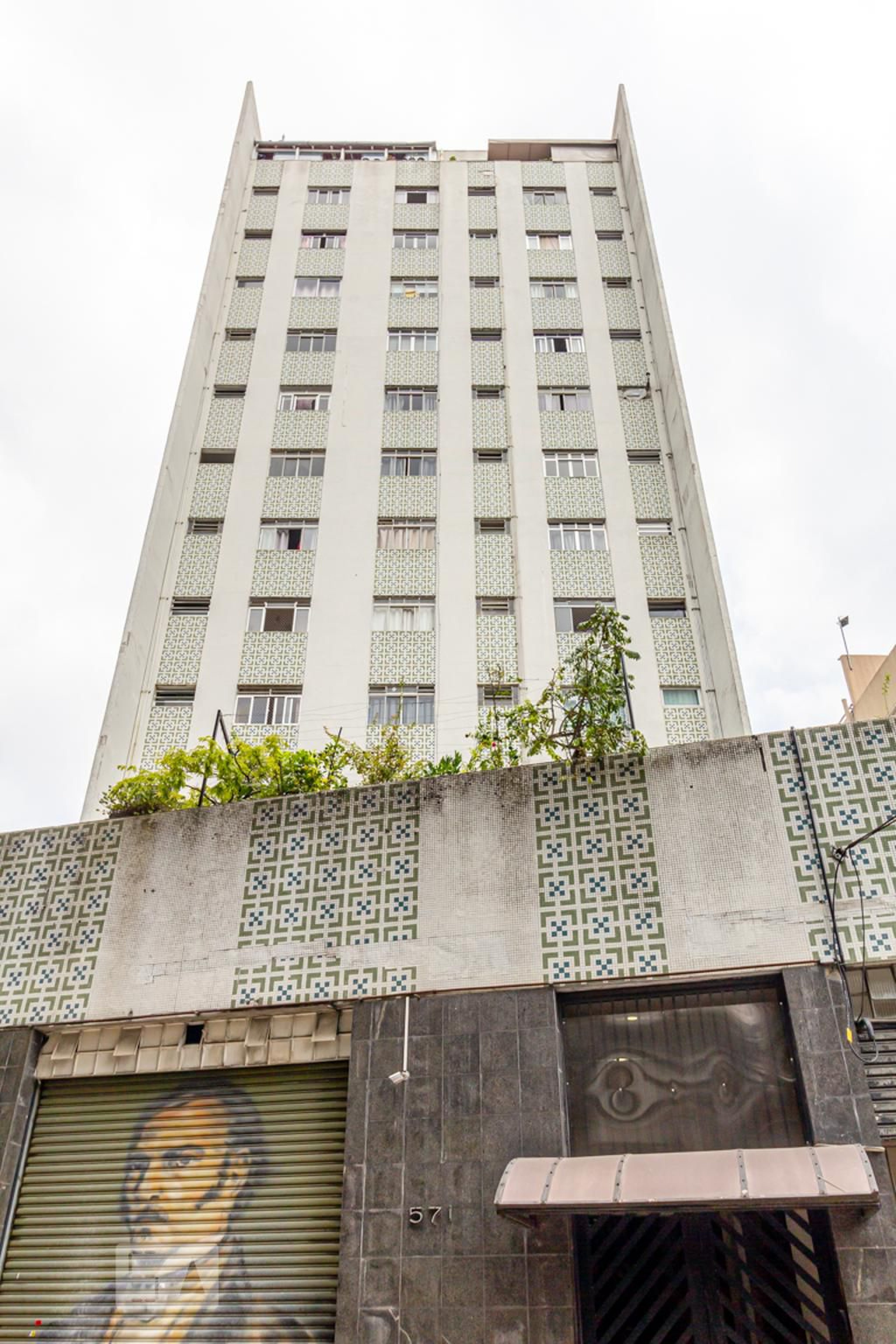 Fachada Condomínio em Rua Humaitá, 591