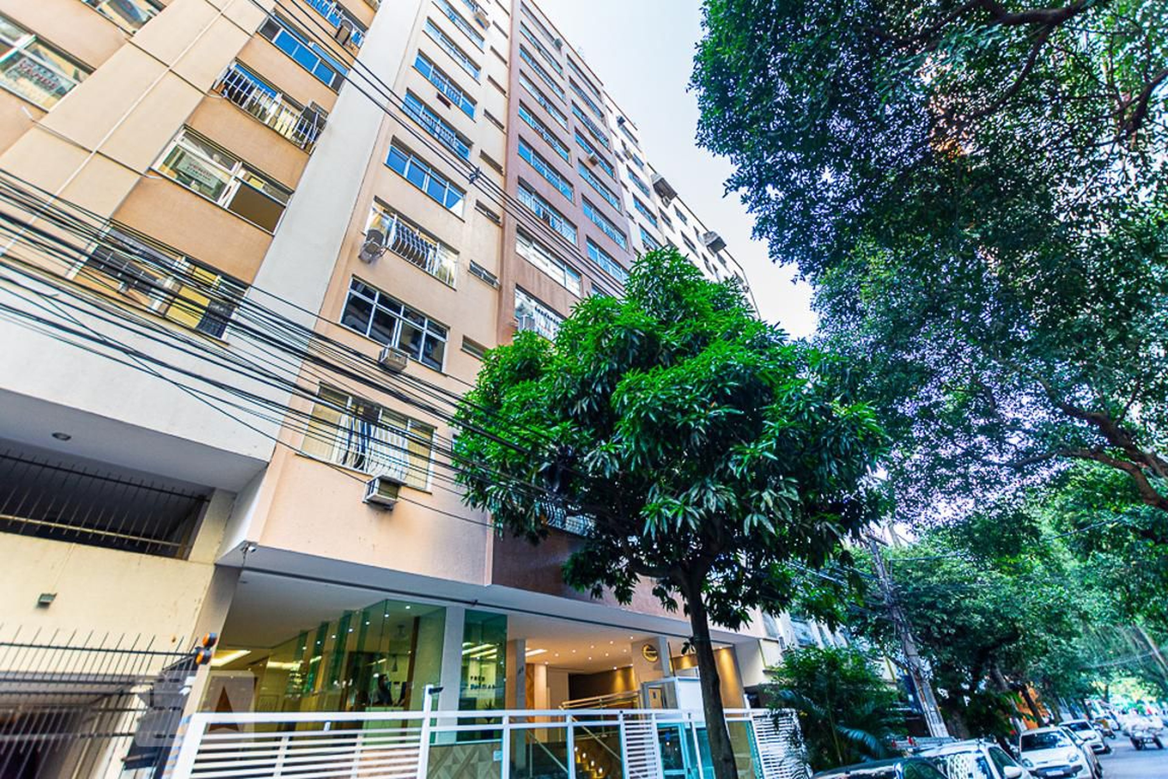 Fachada do Condomínio Condomínio Três Marias