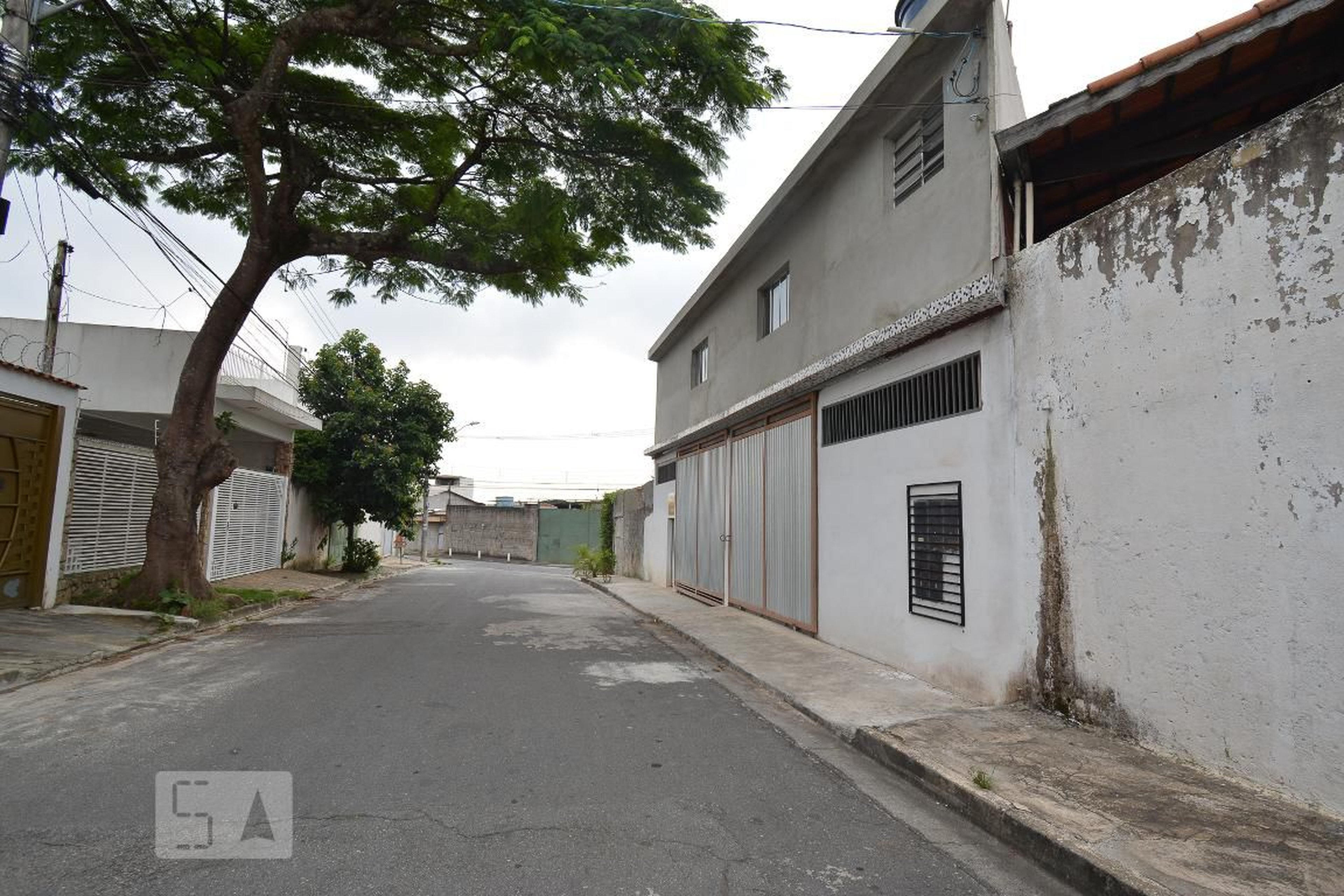 Fachada Condomínio em Rua Sapeacu, 160