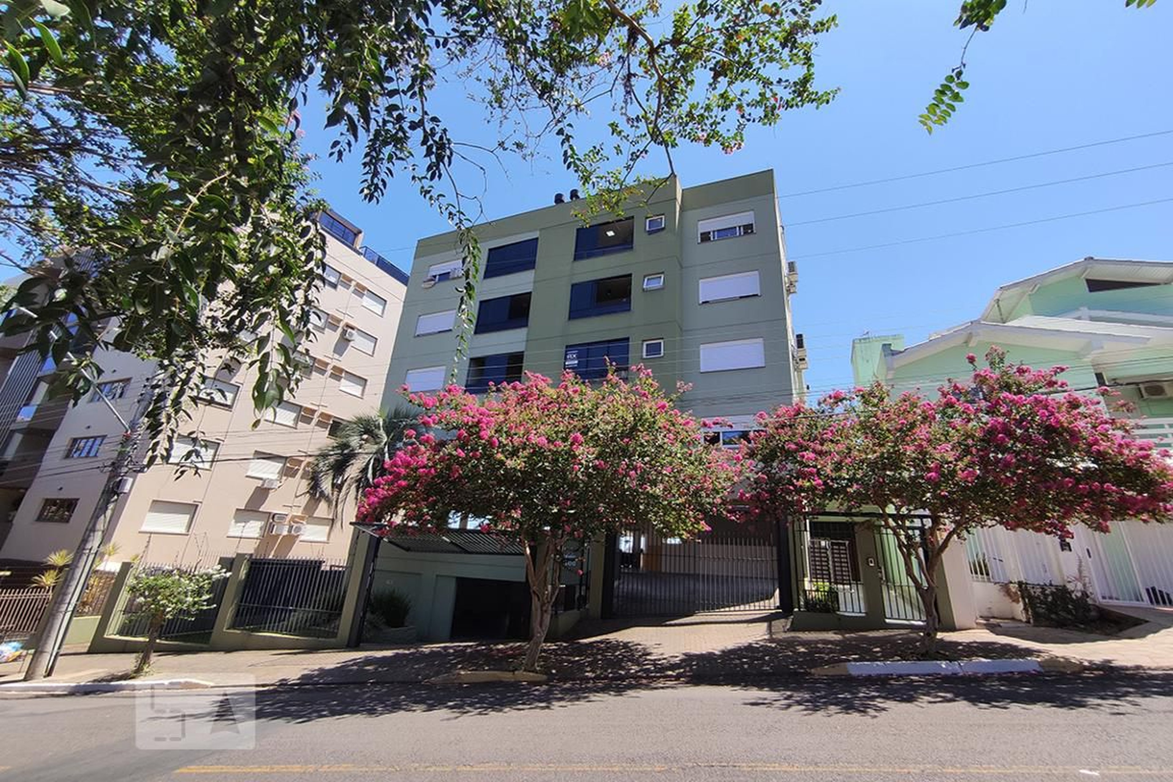 Fachada do Condomínio Residencial Leopoldo