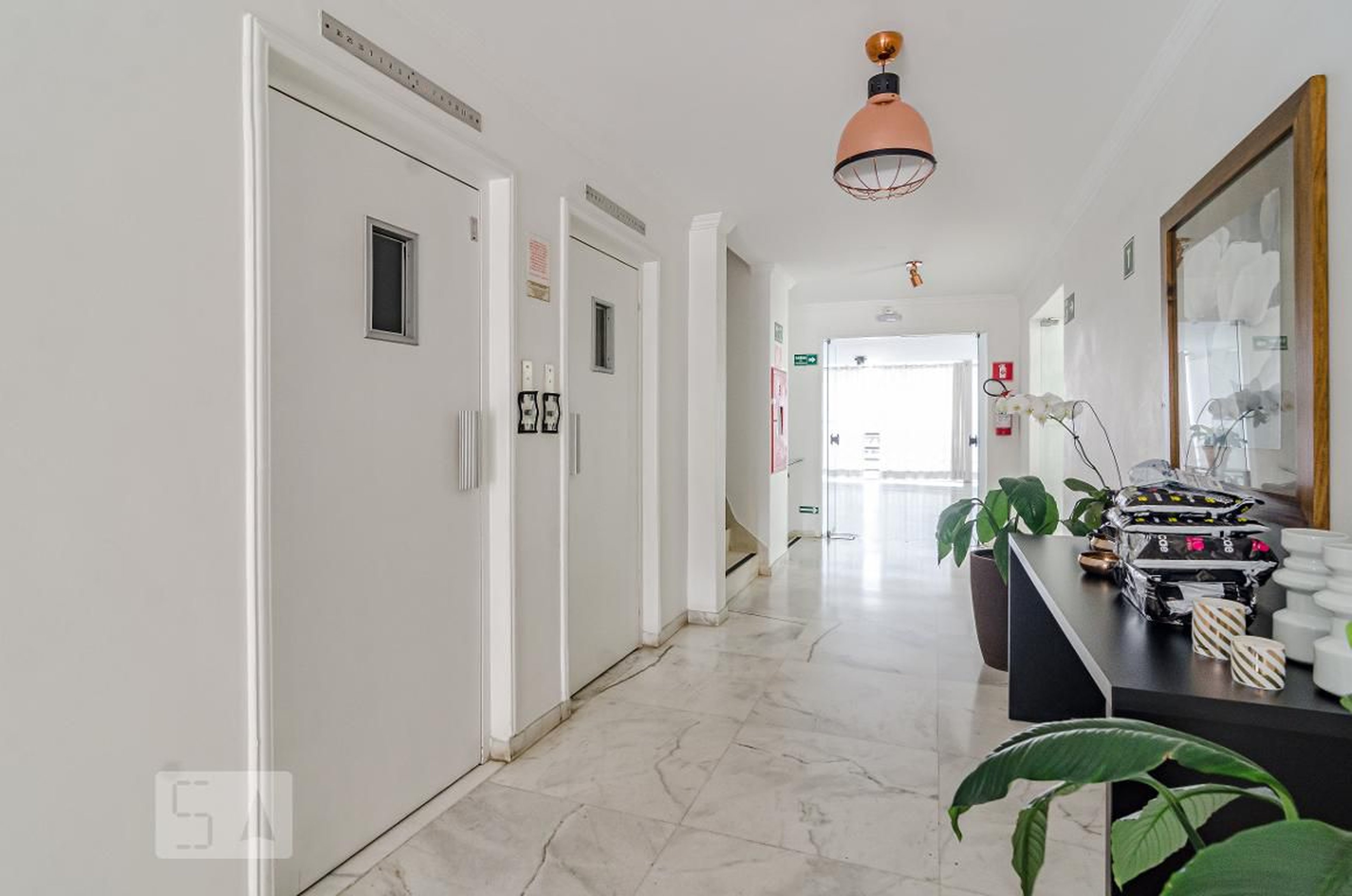 Hall de entrada - Odila Rocha Leite