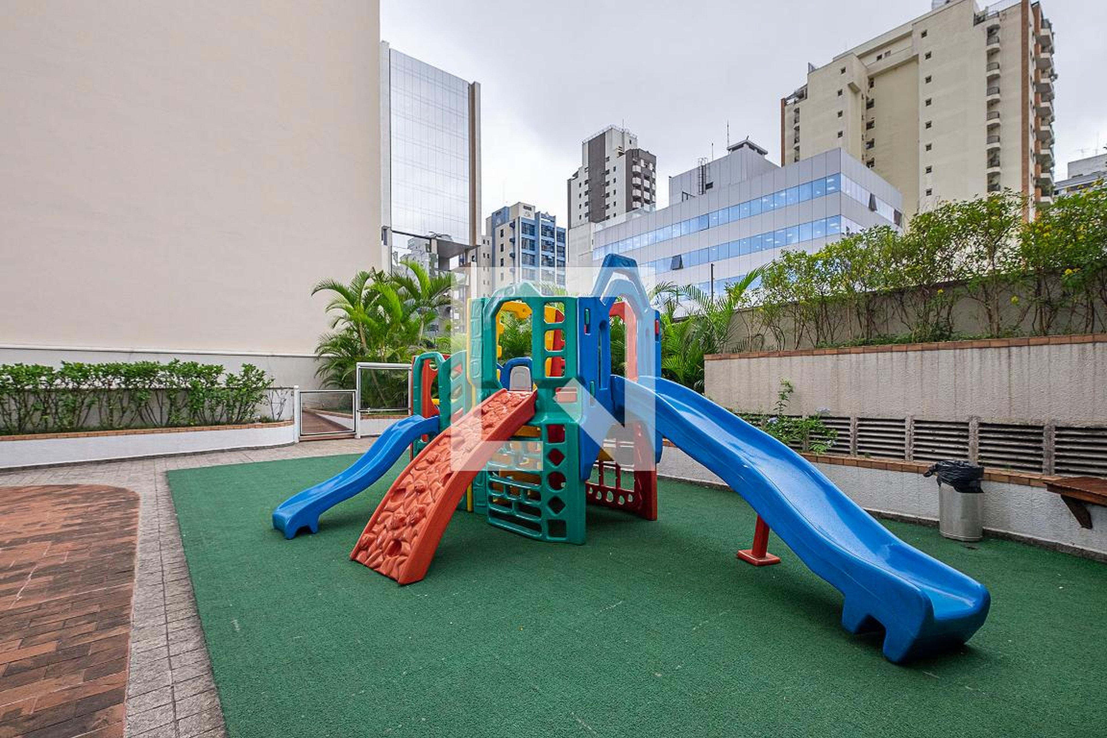 Playground - Letícia