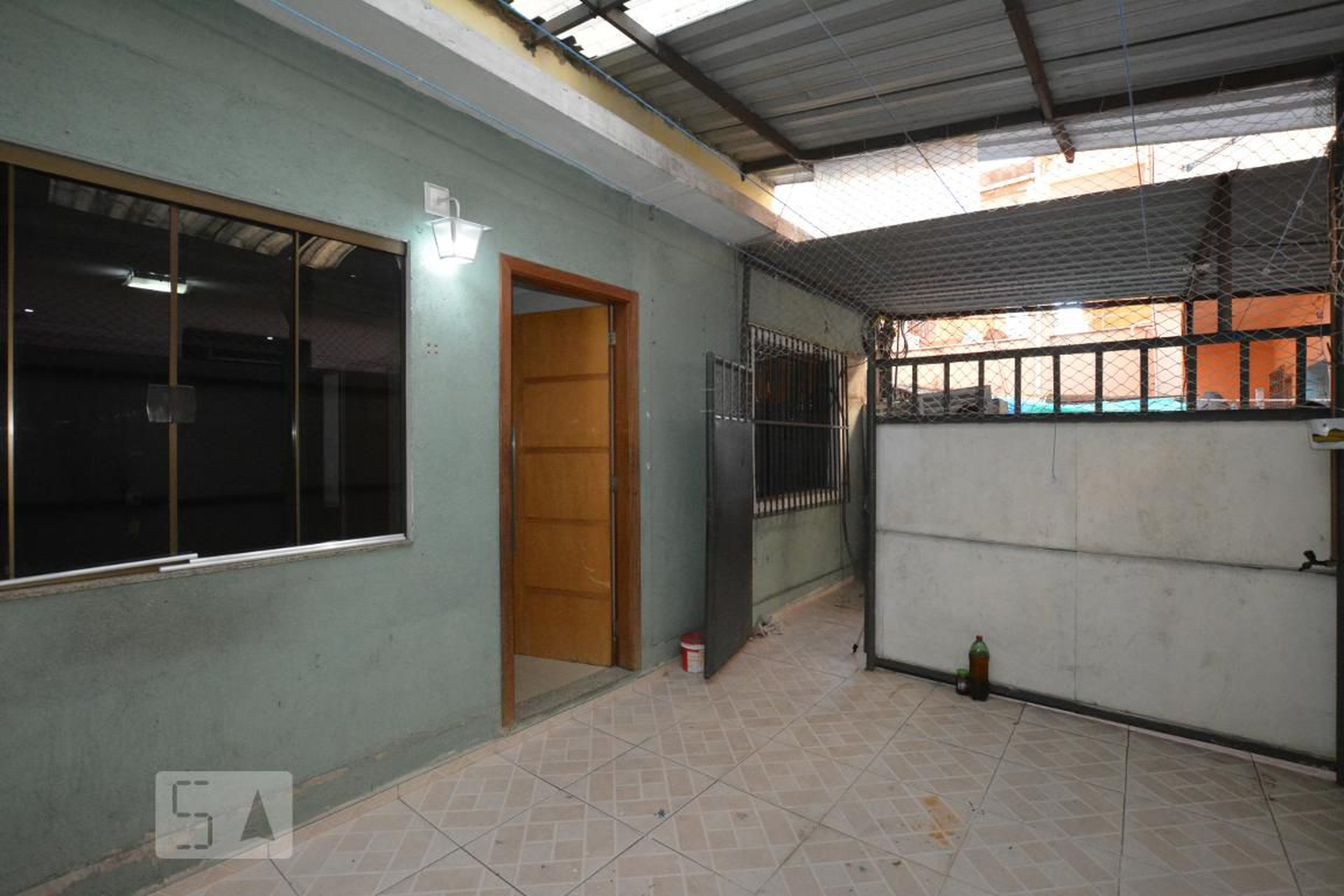 Fachada Condomínio em Rua Cristiano Machado, 361