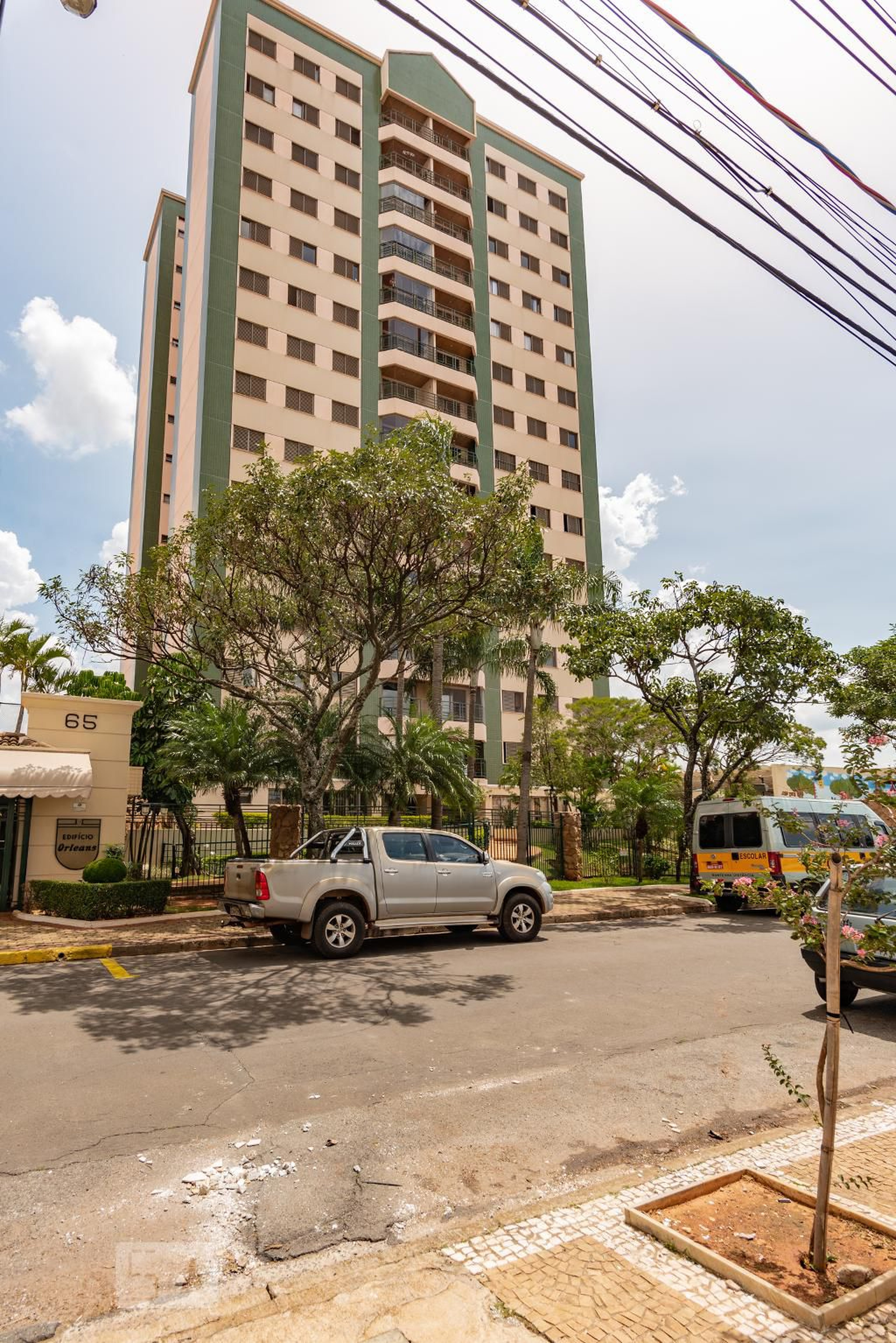 Fachada Condomínio Orleans
