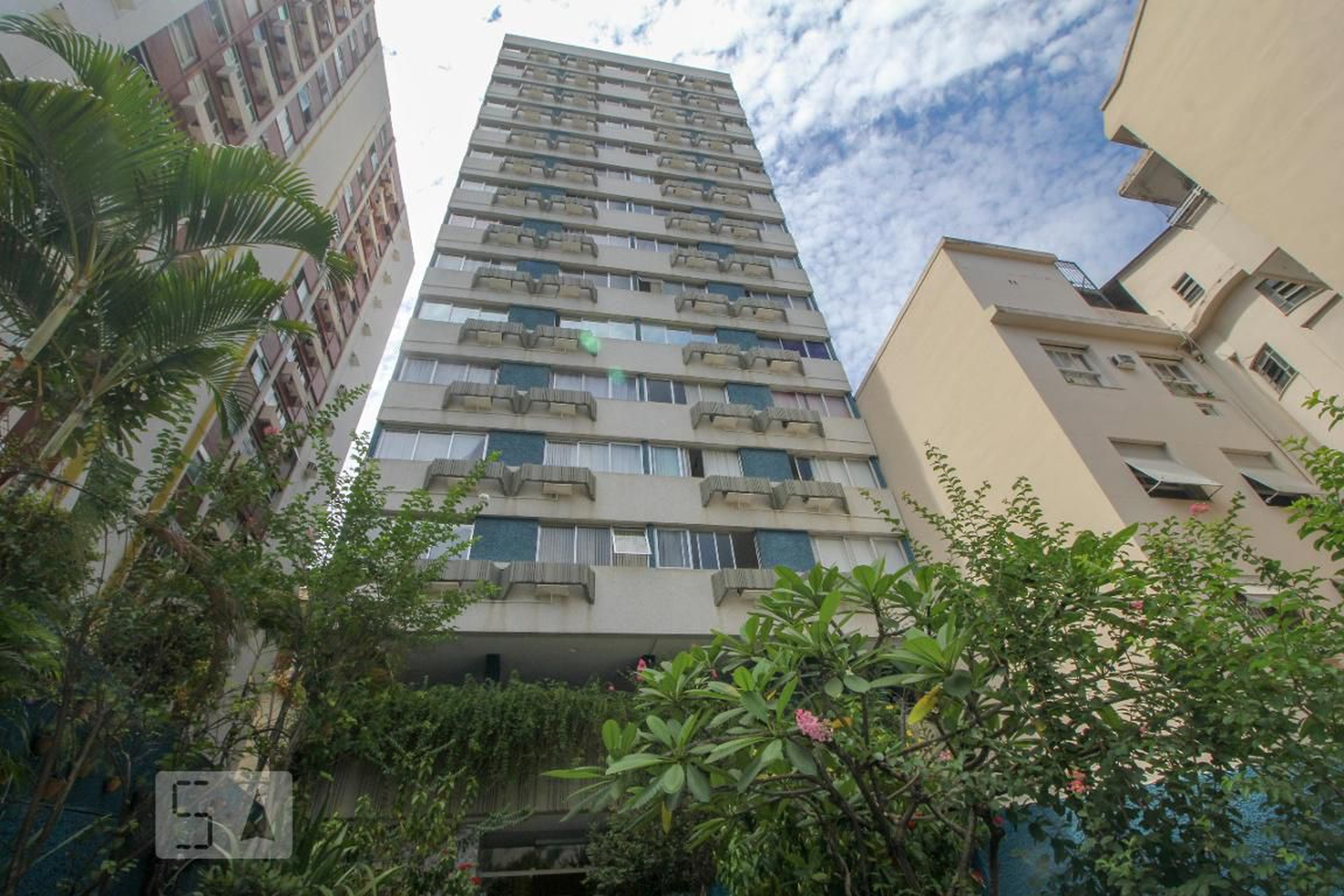 Fachada do Prédio Condomínio em Rua Paissandu, 221